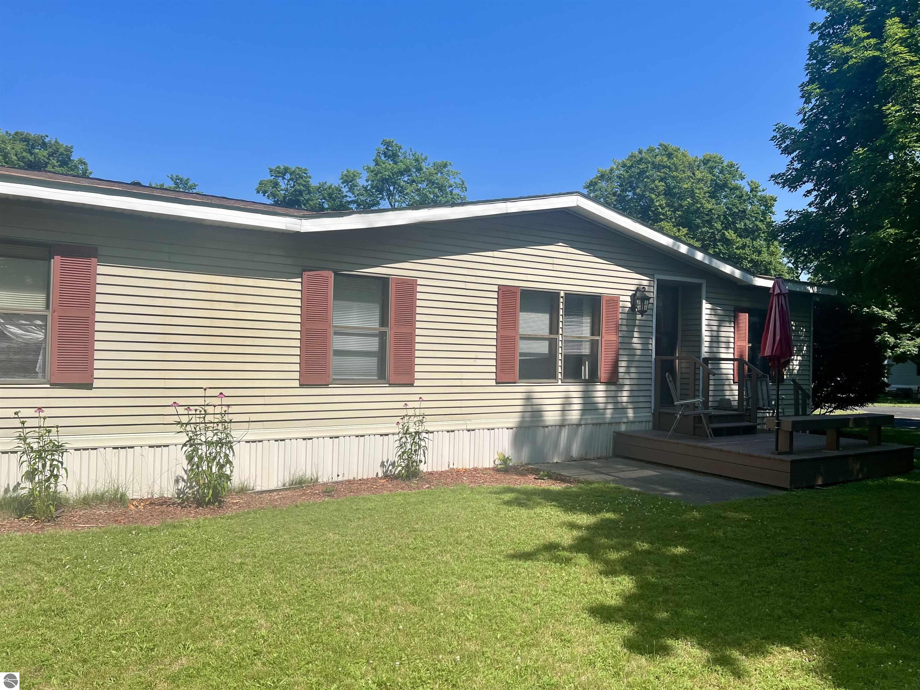 713 Golfview Circle, Elk Rapids, MI 49629 — Photo 15