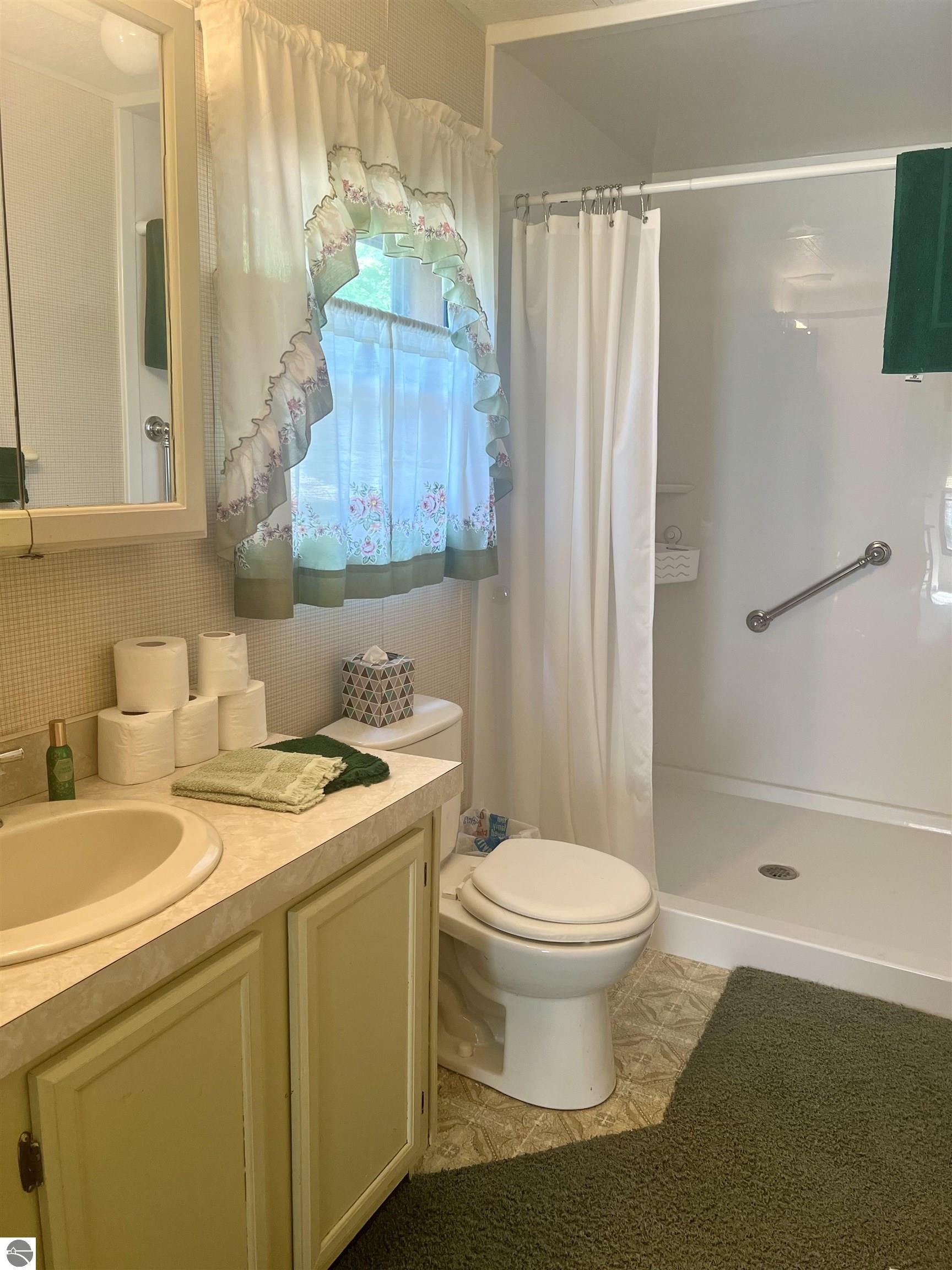 713 Golfview Circle, Elk Rapids, MI 49629 — Photo 23