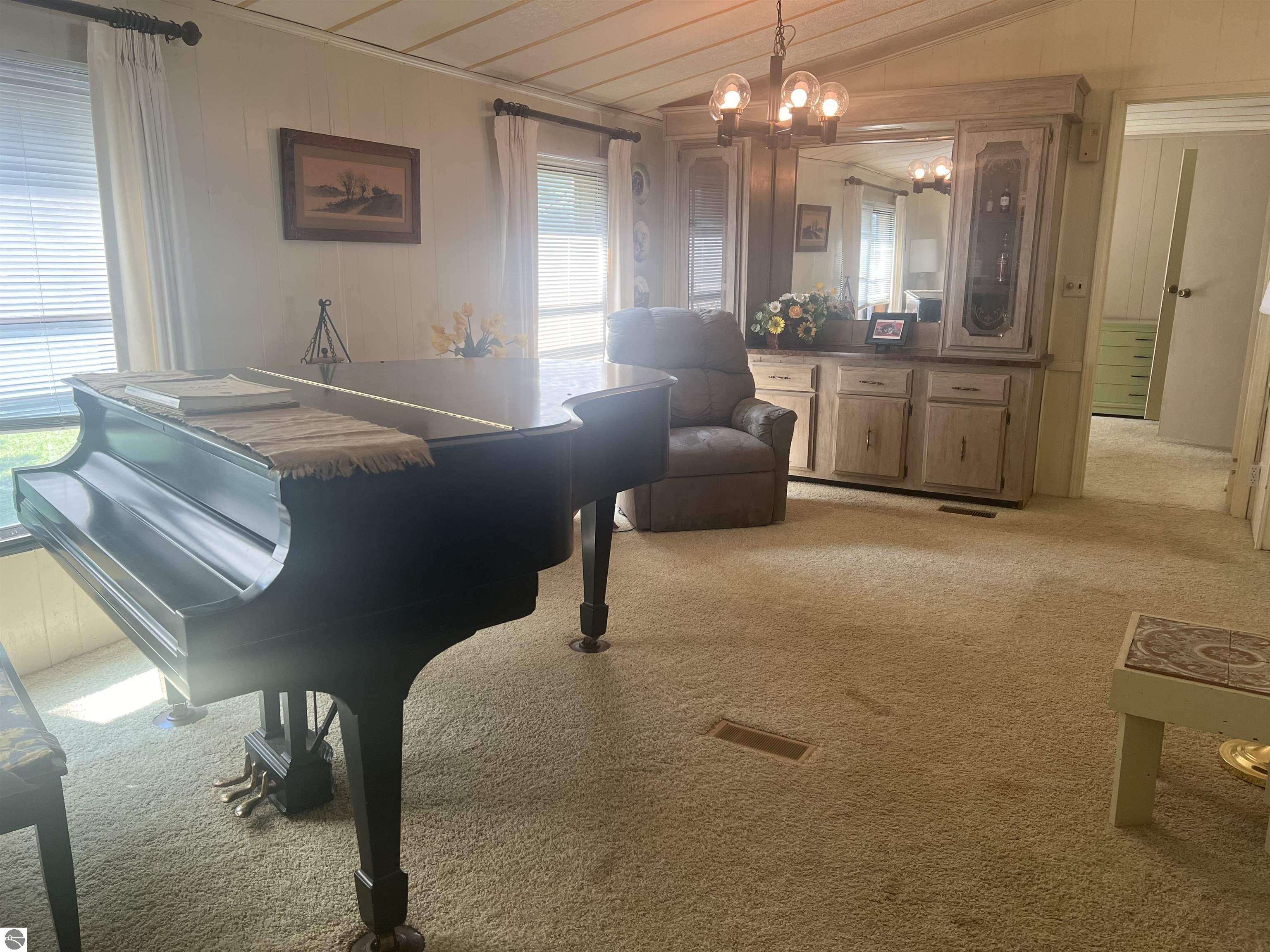 713 Golfview Circle, Elk Rapids, MI 49629 — Photo 7