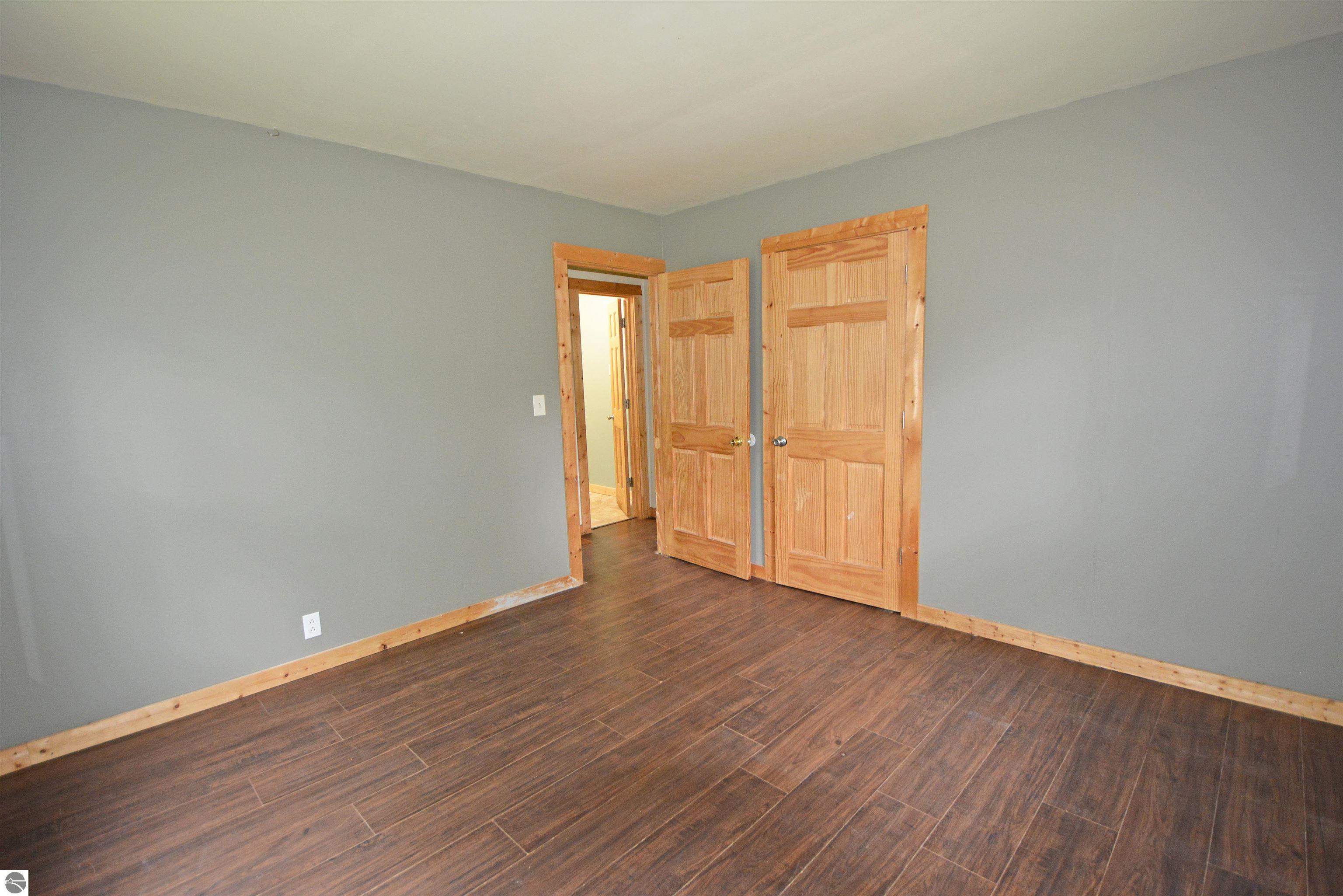 8388 Leecrest Boulevard, Onekama, MI 49675 — Photo 11