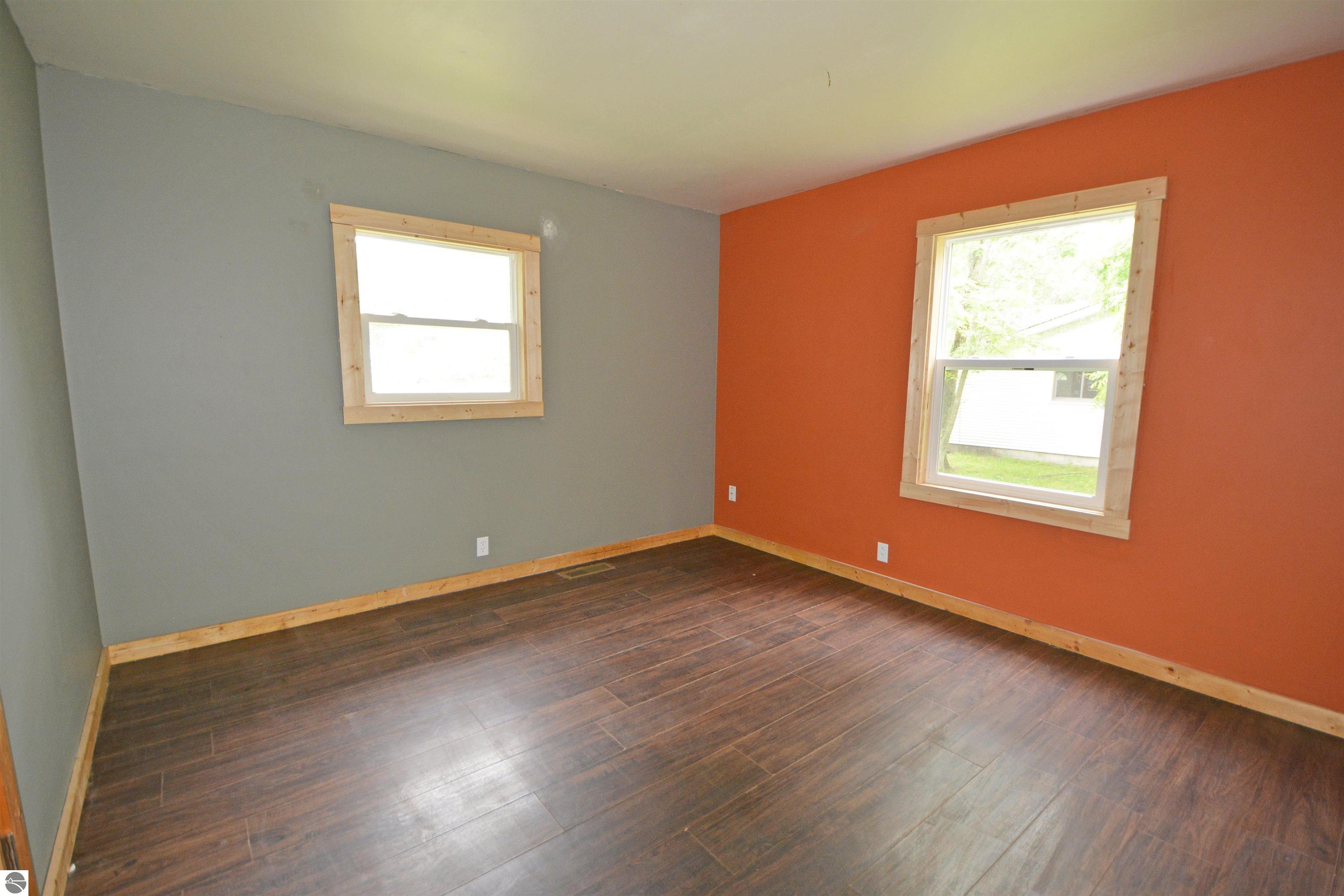 8388 Leecrest Boulevard, Onekama, MI 49675 — Photo 12