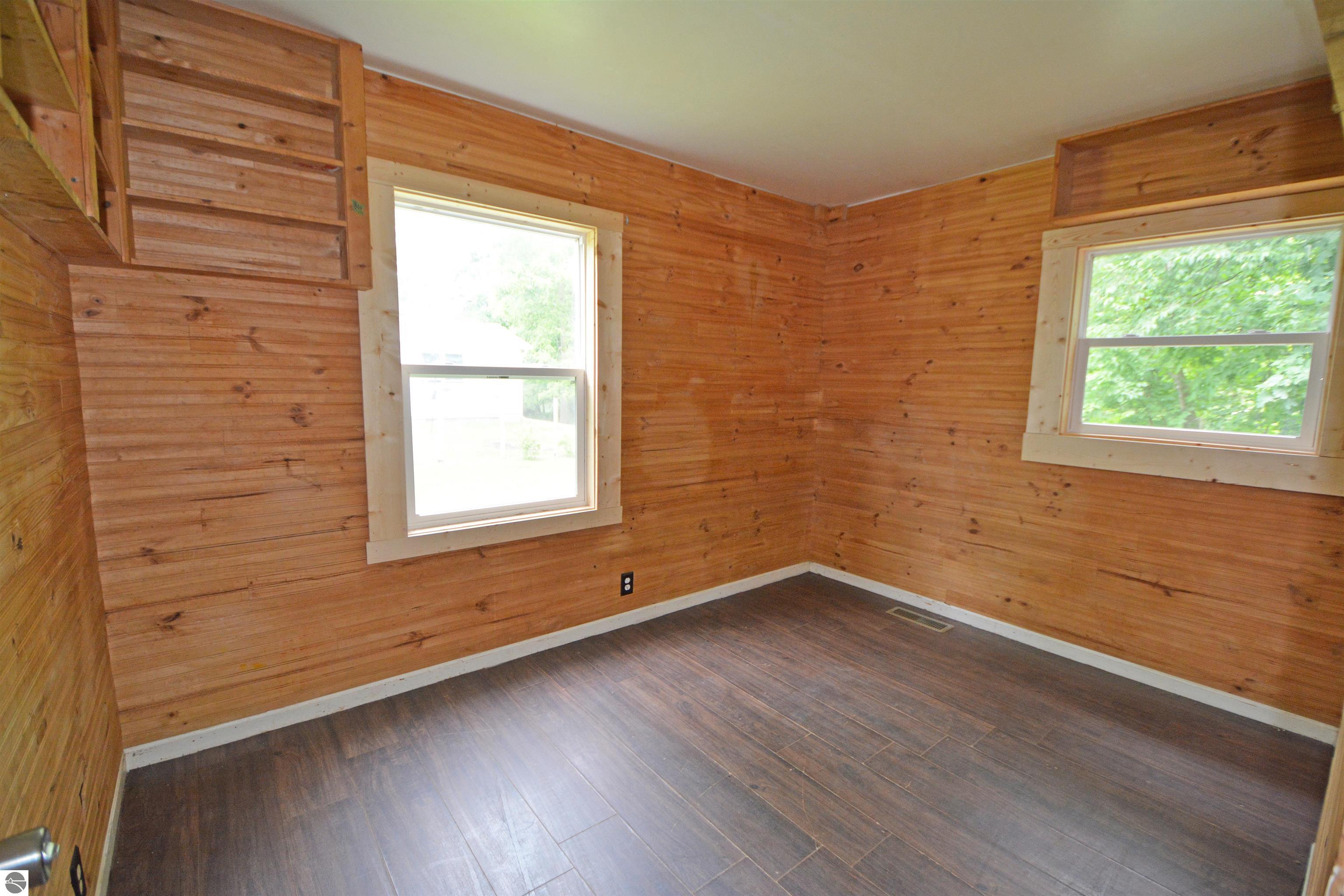 8388 Leecrest Boulevard, Onekama, MI 49675 — Photo 14