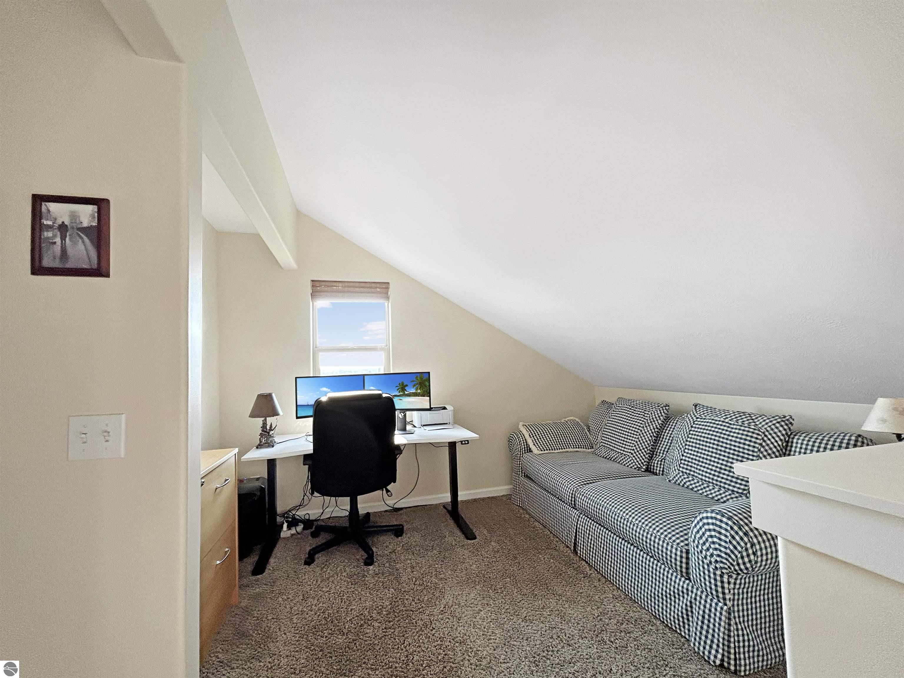 564 Kingsley Ridge Drive, Kingsley, MI 49649 — Photo 15