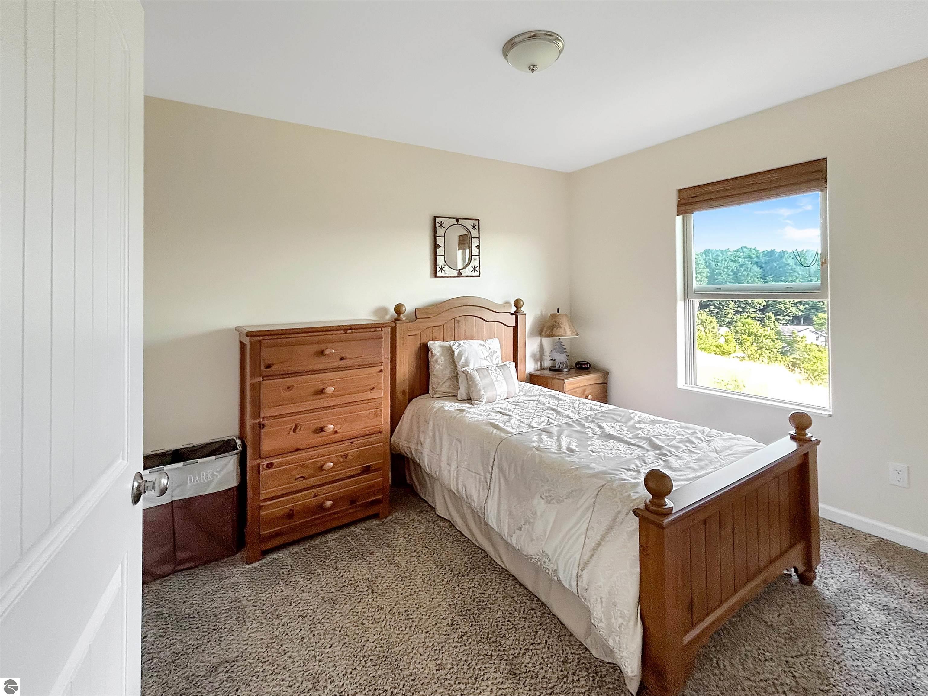 564 Kingsley Ridge Drive, Kingsley, MI 49649 — Photo 19