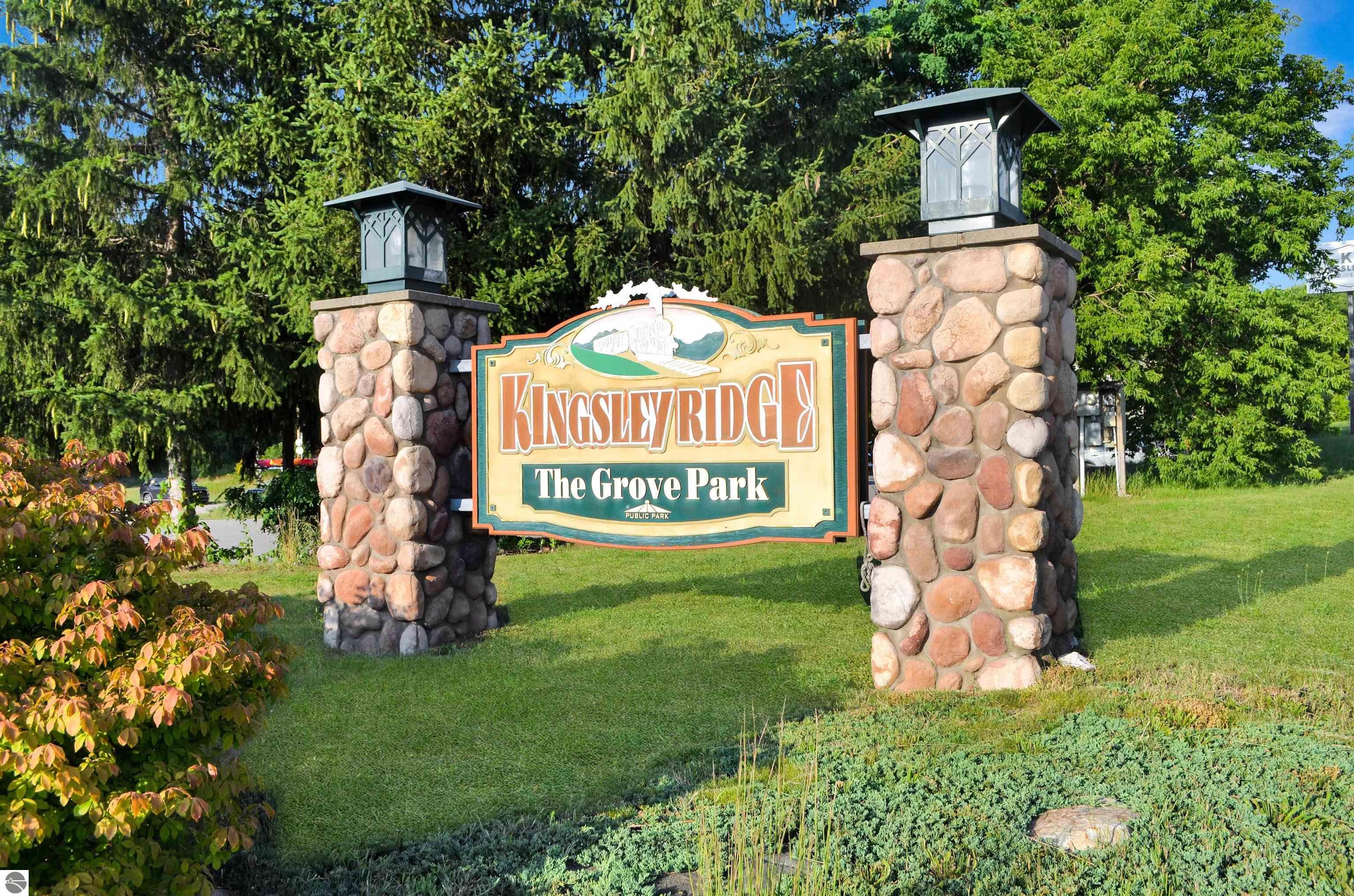 564 Kingsley Ridge Drive, Kingsley, MI 49649 — Photo 32