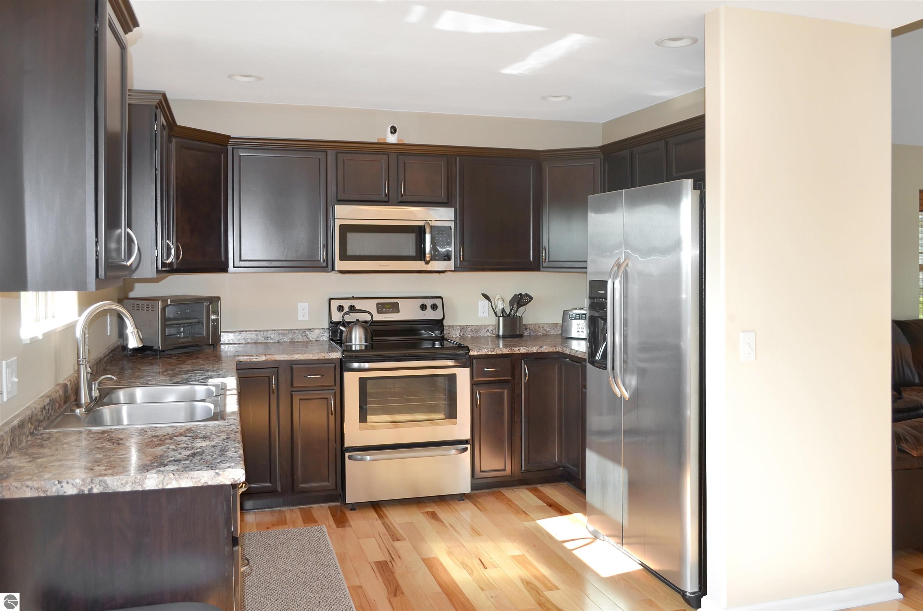 564 Kingsley Ridge Drive, Kingsley, MI 49649 — Photo 9