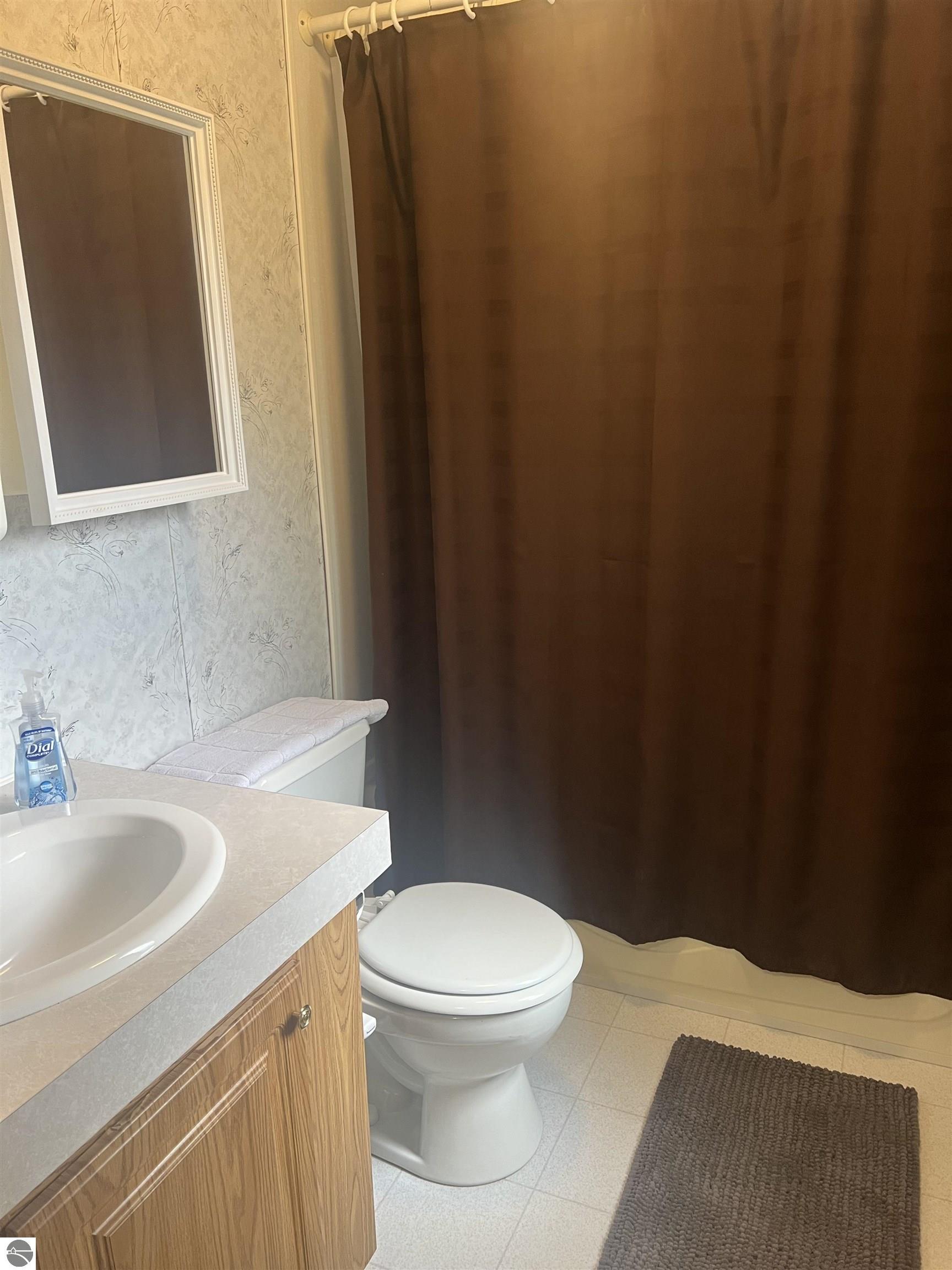 601 Maplewood, Elk Rapids, MI 49629 — Photo 19