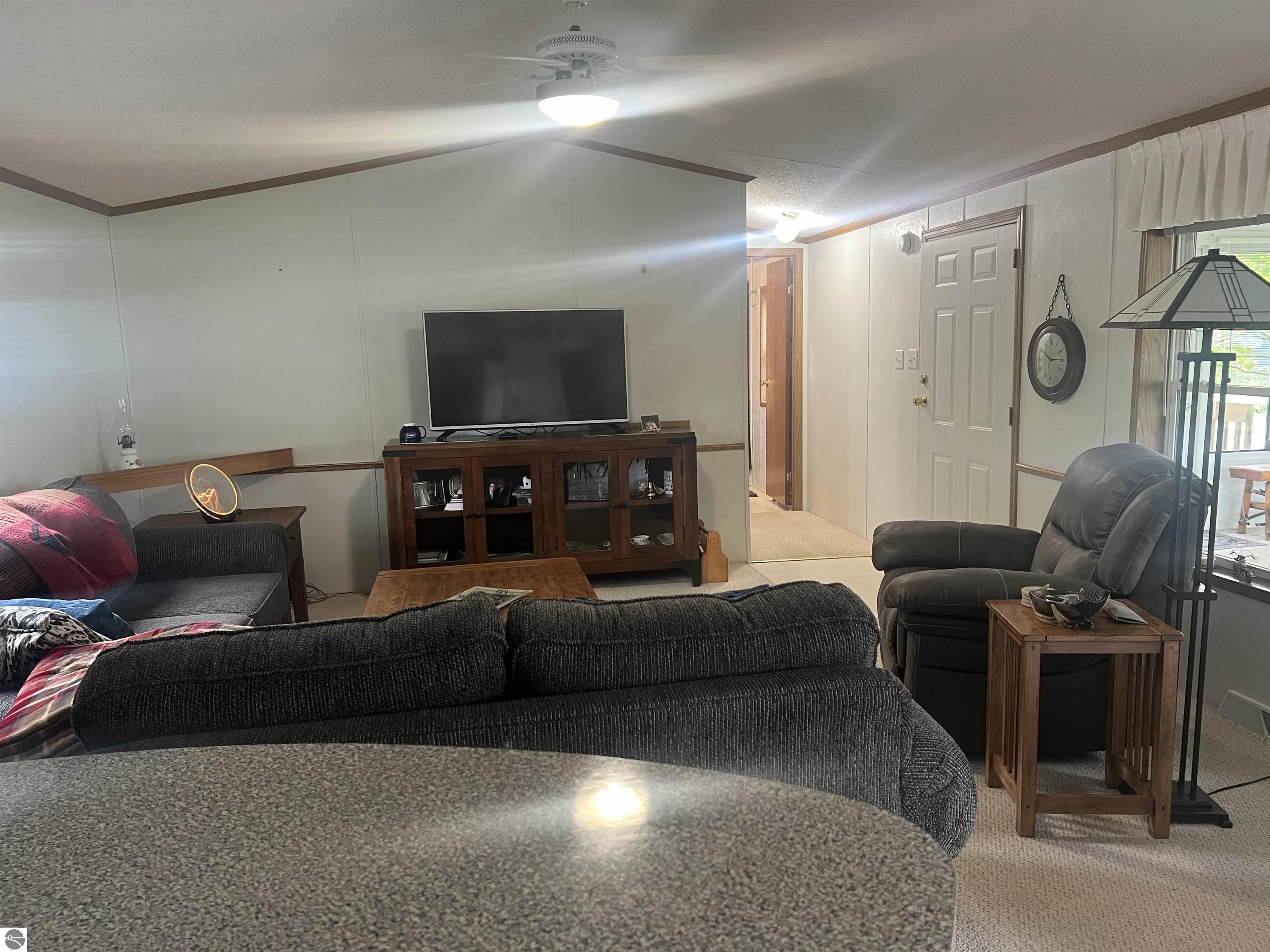 601 Maplewood, Elk Rapids, MI 49629 — Photo 7