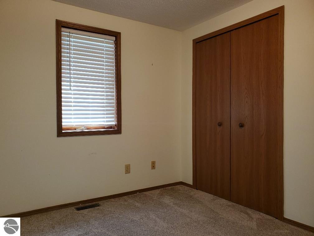 1065 Clubhouse Drive, Lake Isabella, MI 48893 — Photo 20