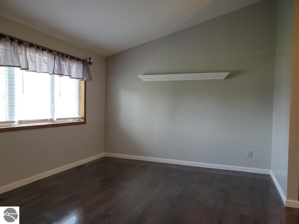 1065 Clubhouse Drive, Lake Isabella, MI 48893 — Photo 3