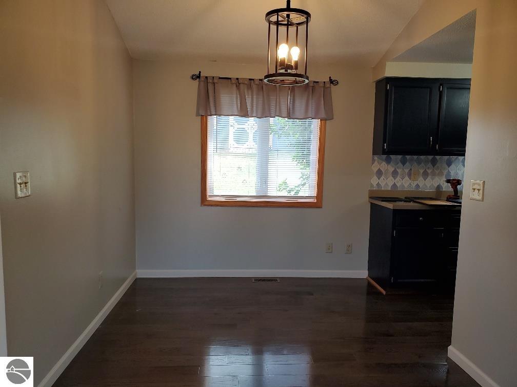 1065 Clubhouse Drive, Lake Isabella, MI 48893 — Photo 6