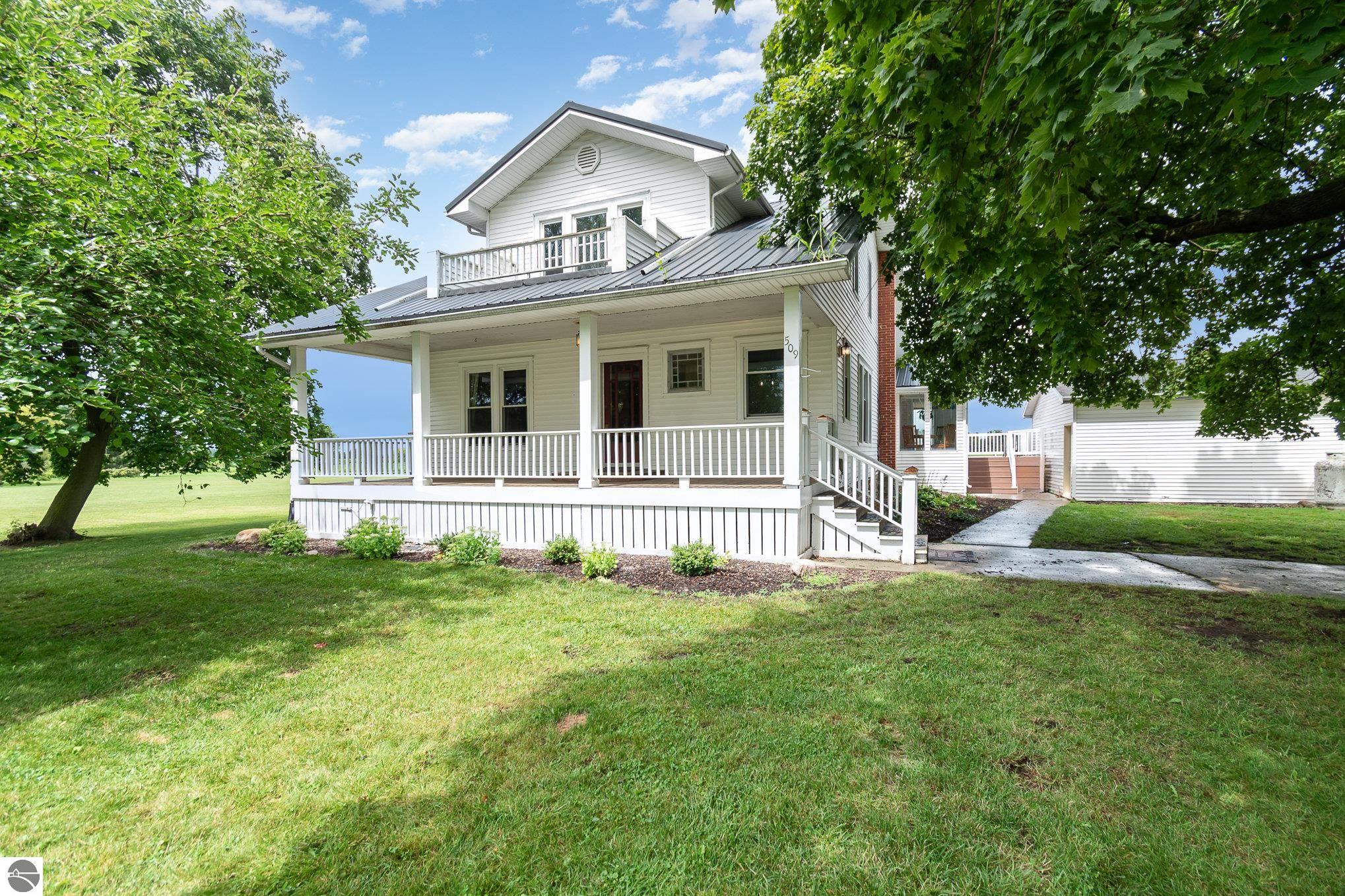 509 E Section Line Road, Ashley, MI 48806 — Photo 2