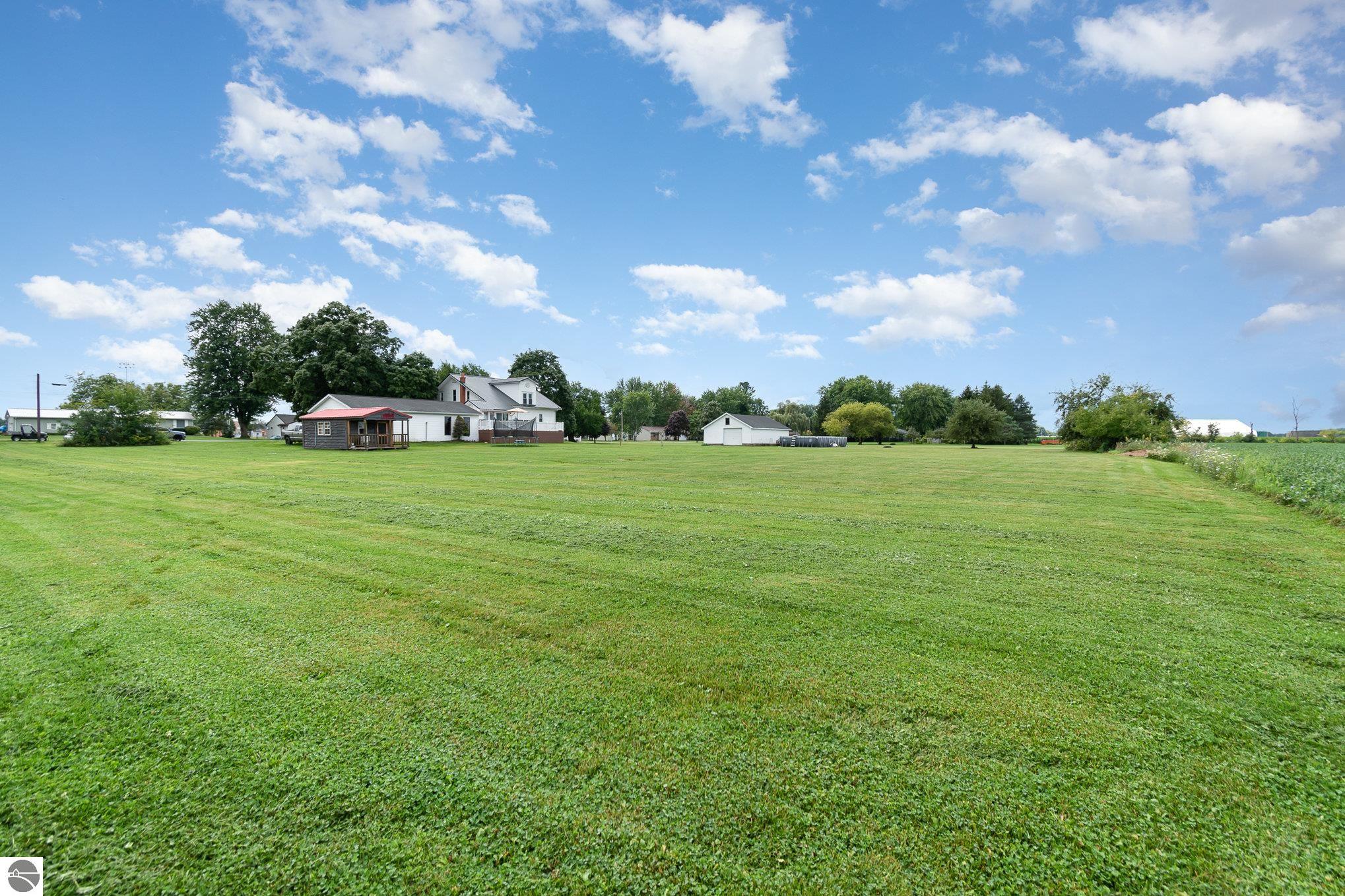 509 E Section Line Road, Ashley, MI 48806 — Photo 5