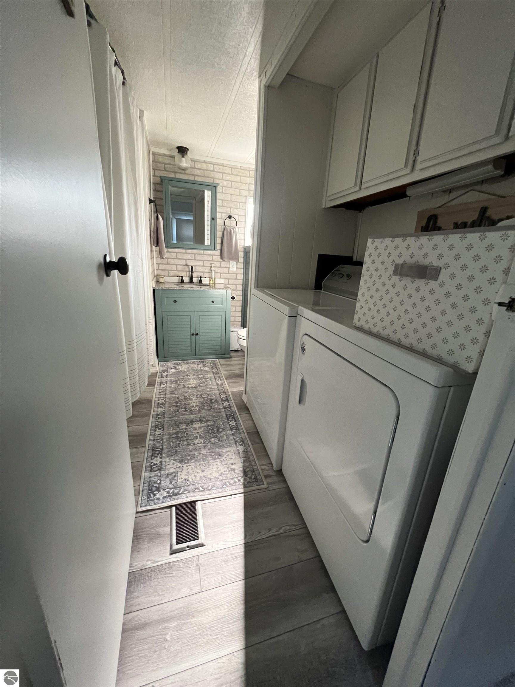 614 Driftwood, Elk Rapids, MI 49629 — Photo 18
