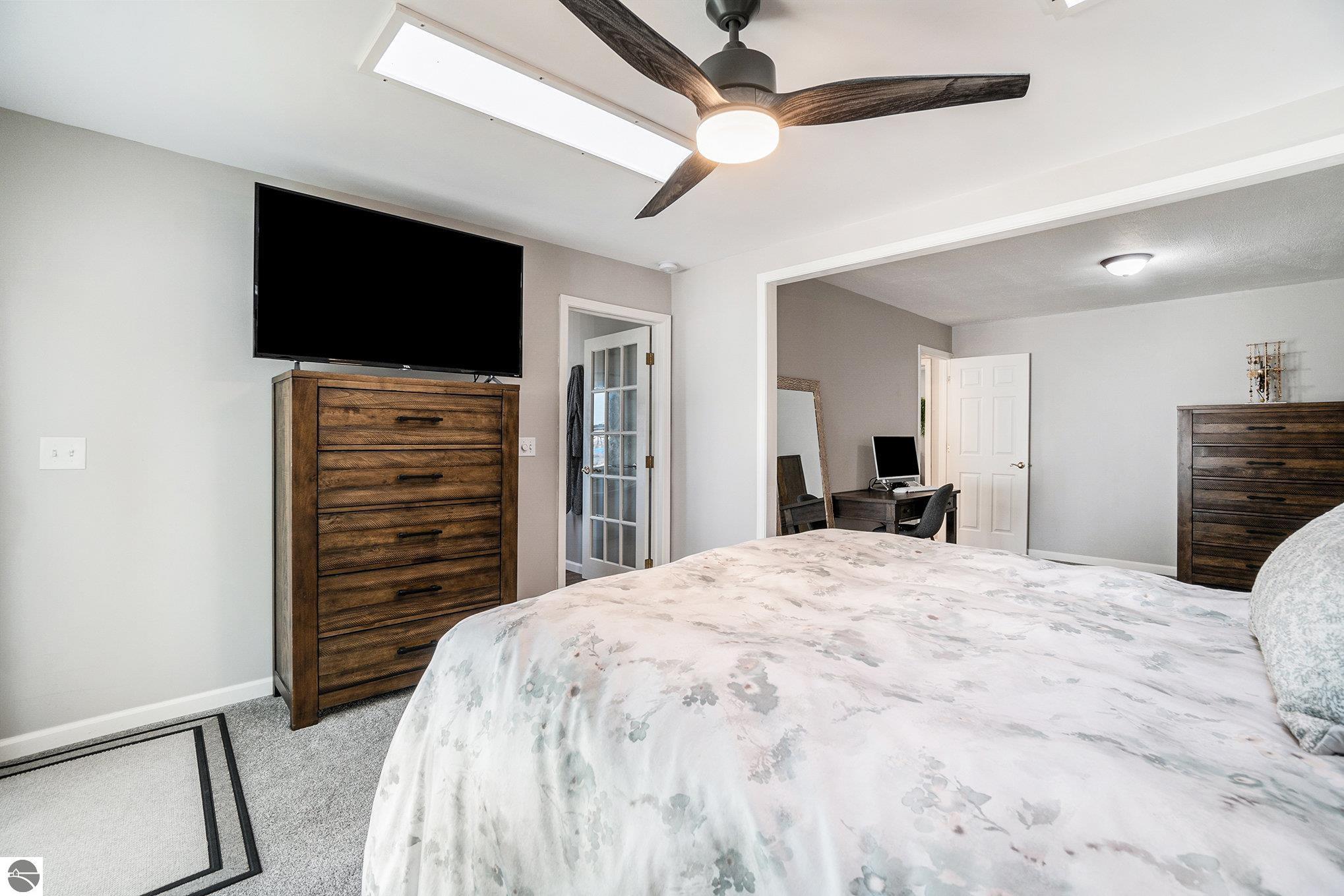 509 E Third Street, Elk Rapids, MI 49629 — Photo 13