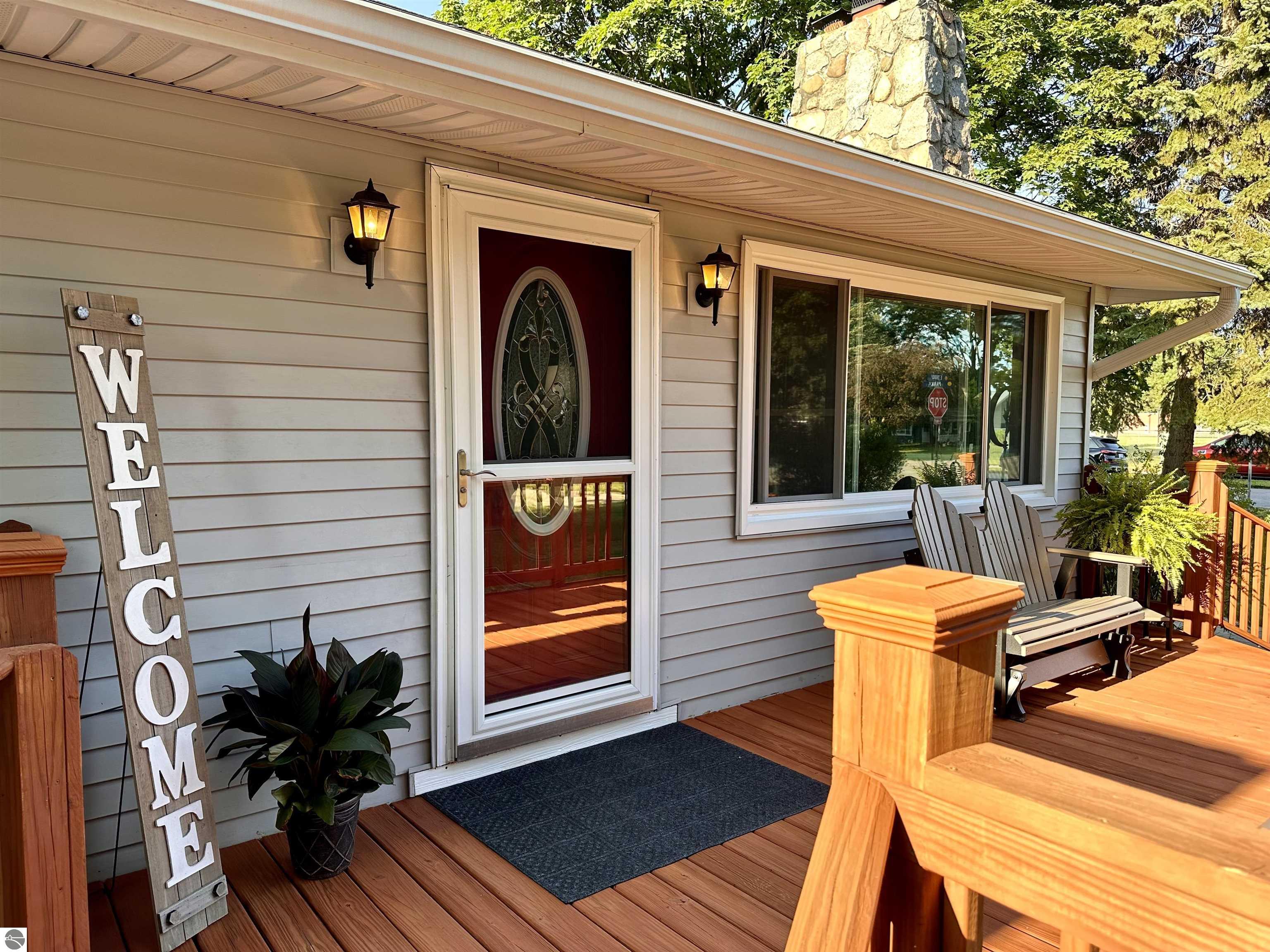 509 E Third Street, Elk Rapids, MI 49629 — Photo 3