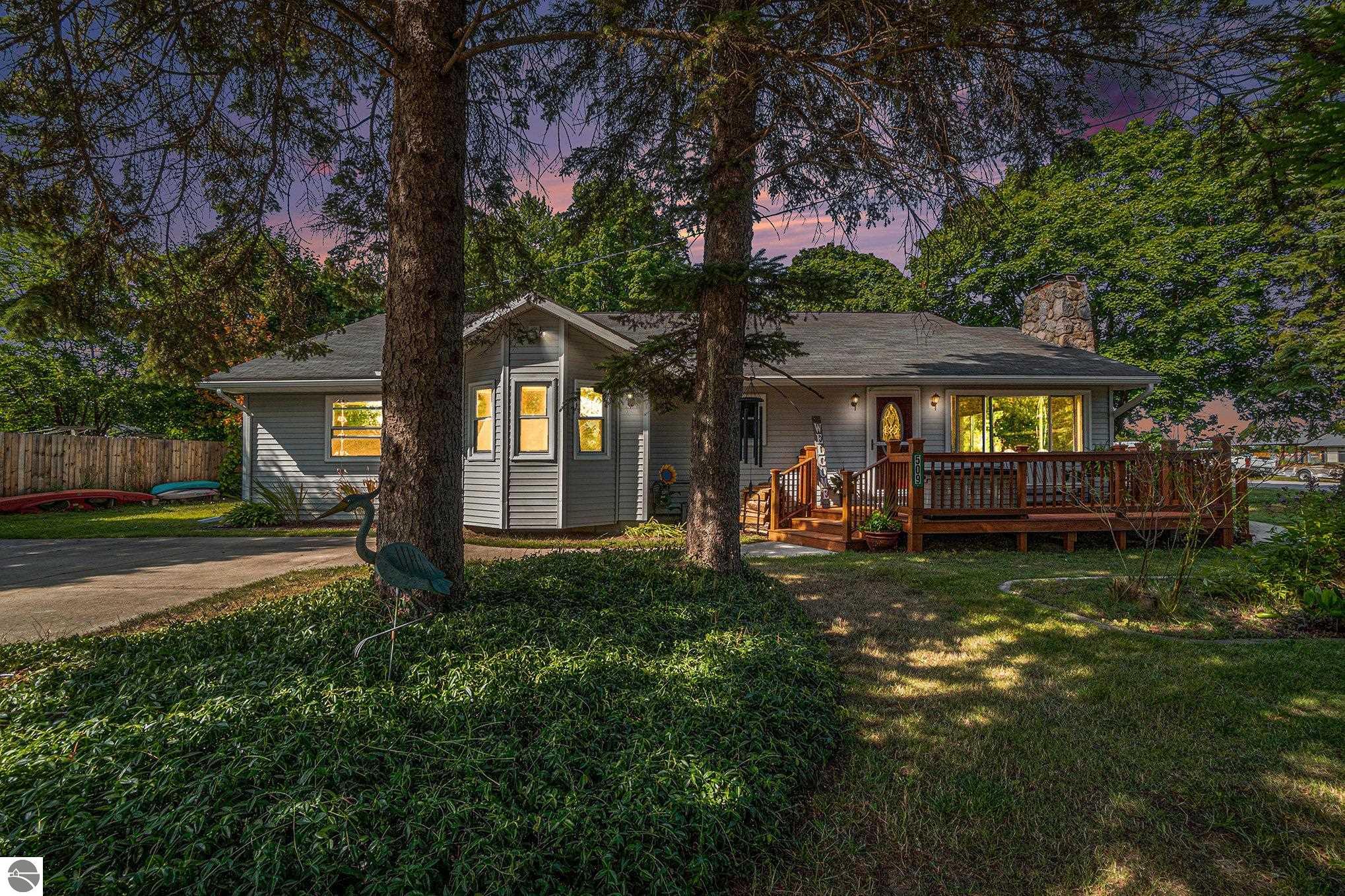 509 E Third Street, Elk Rapids, MI 49629 — Photo 51