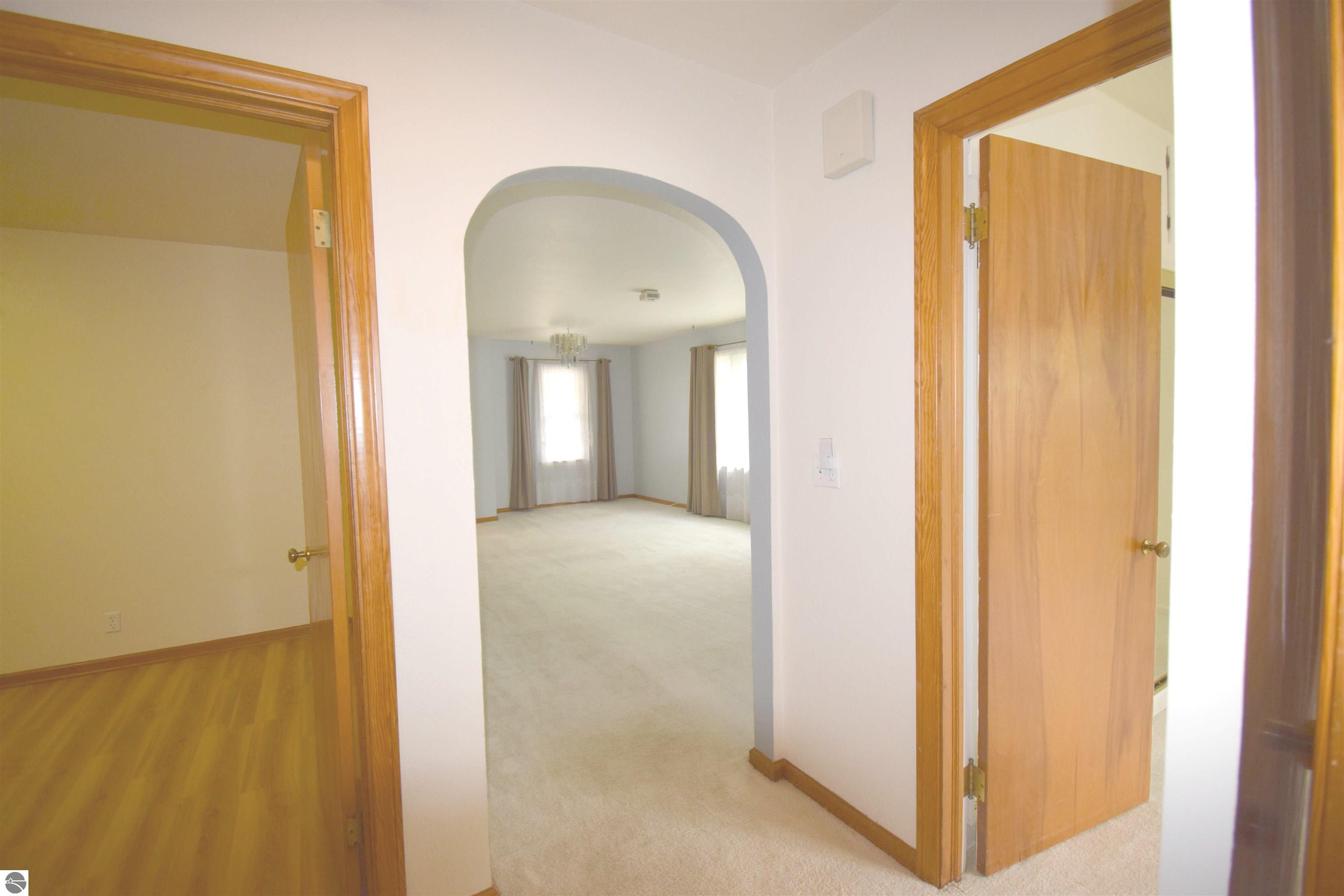 301 John R Street, Clare, MI 48617 — Photo 12