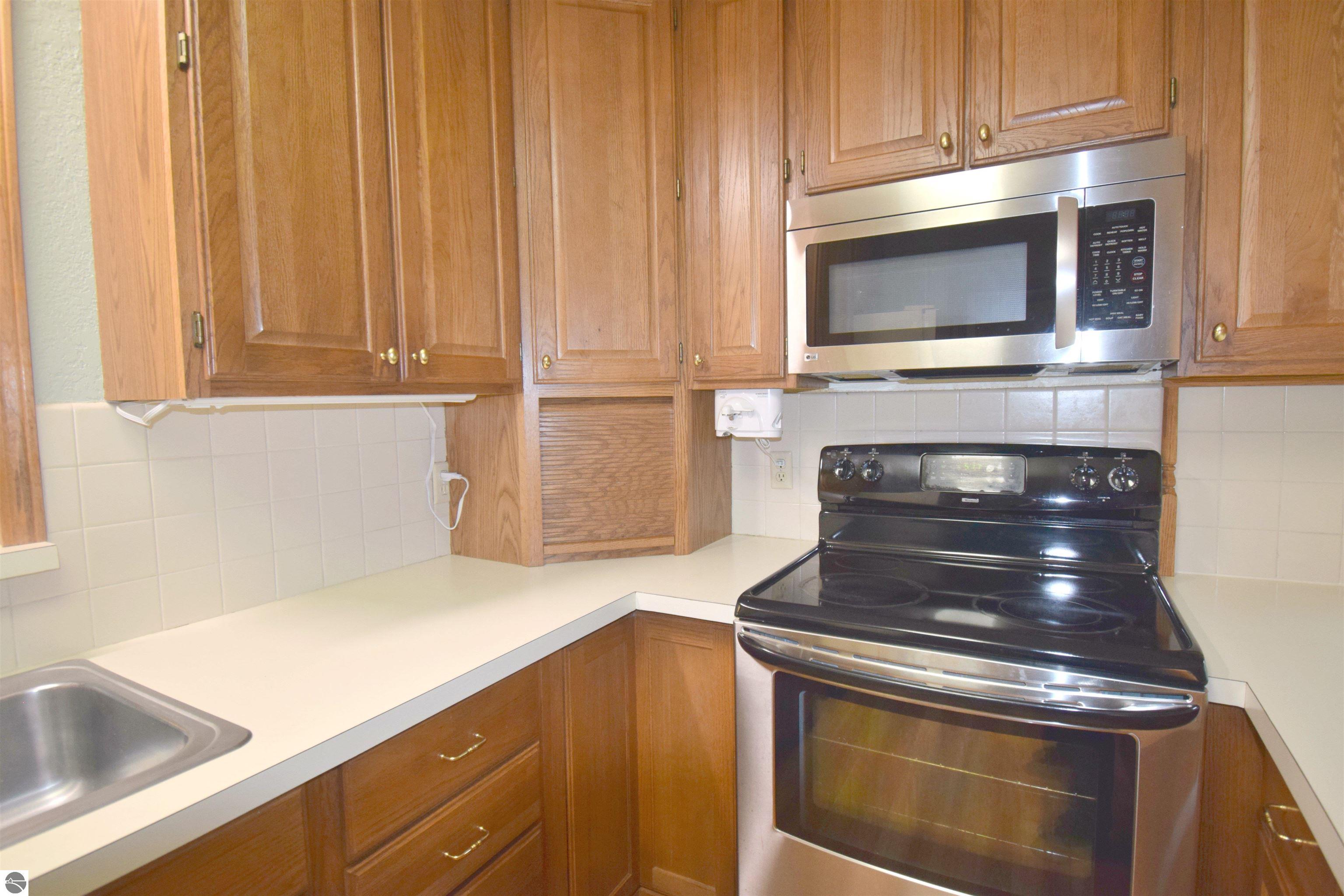 301 John R Street, Clare, MI 48617 — Photo 20
