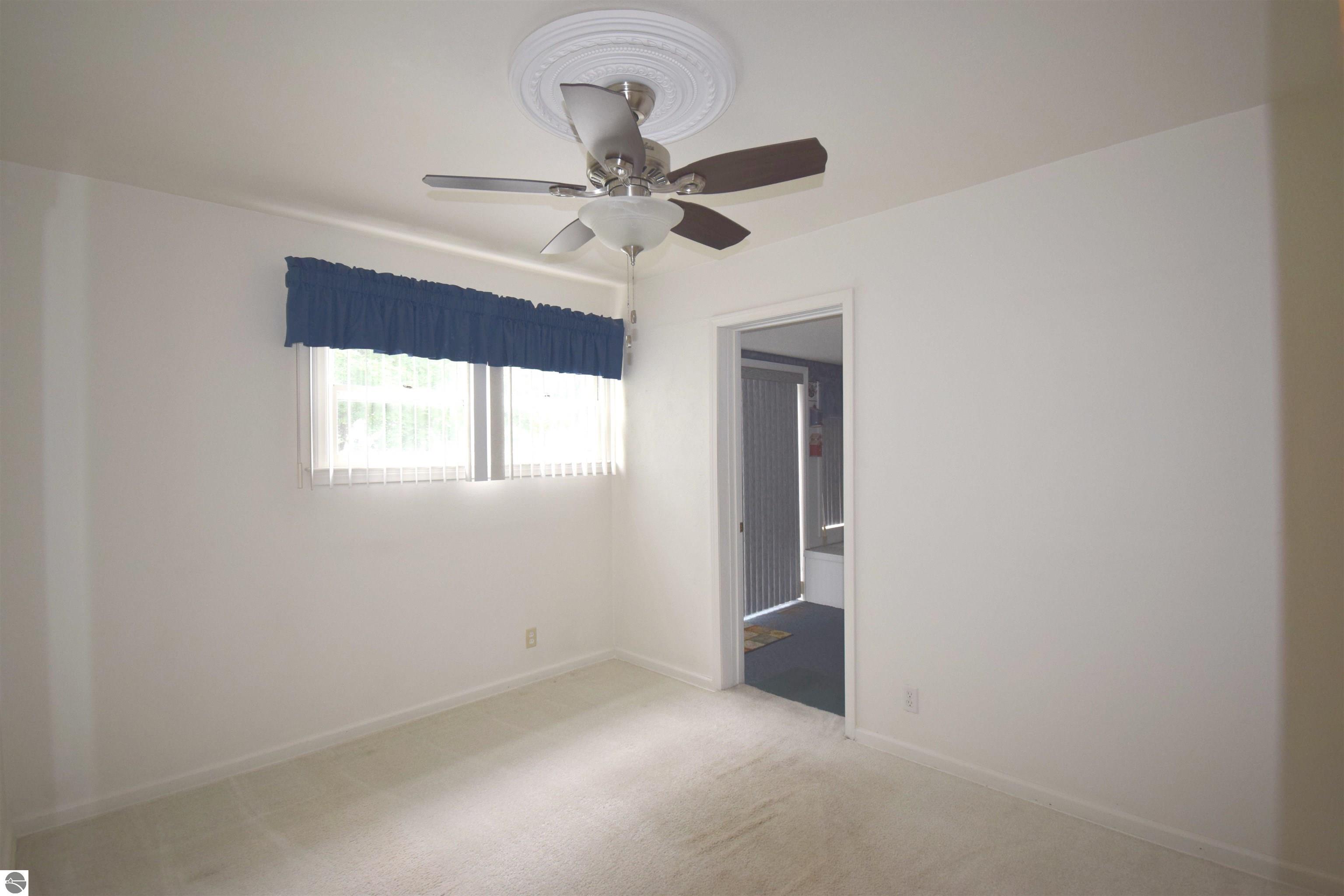 301 John R Street, Clare, MI 48617 — Photo 27