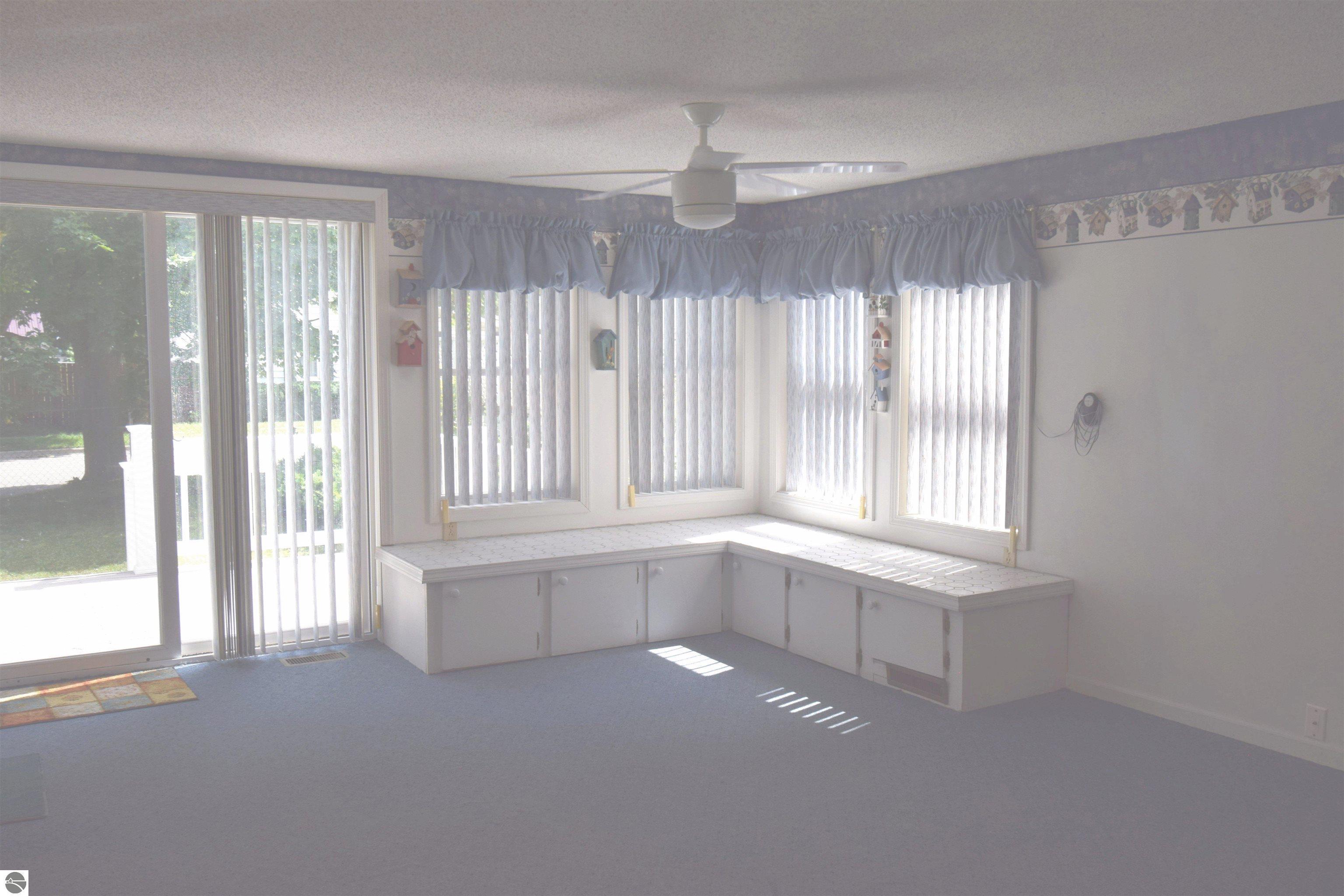 301 John R Street, Clare, MI 48617 — Photo 30