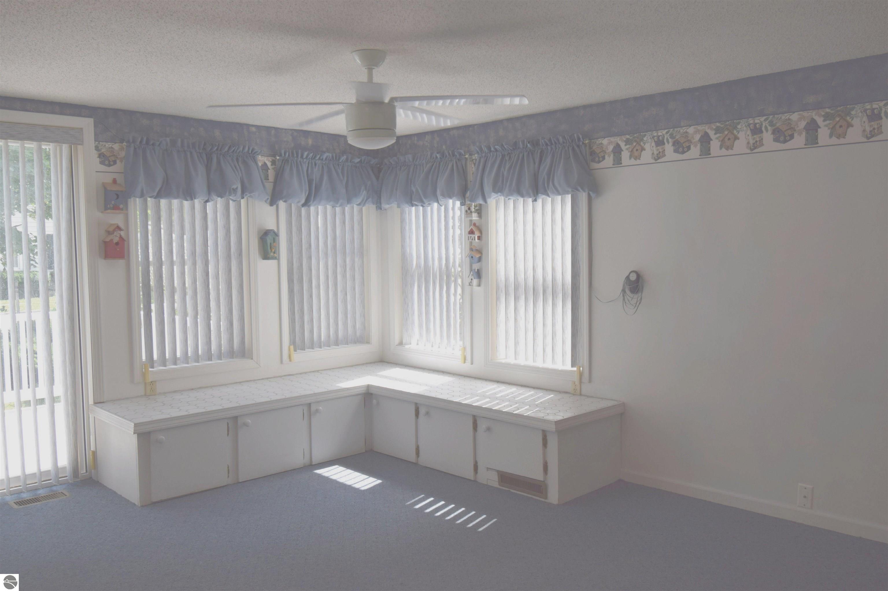 301 John R Street, Clare, MI 48617 — Photo 31