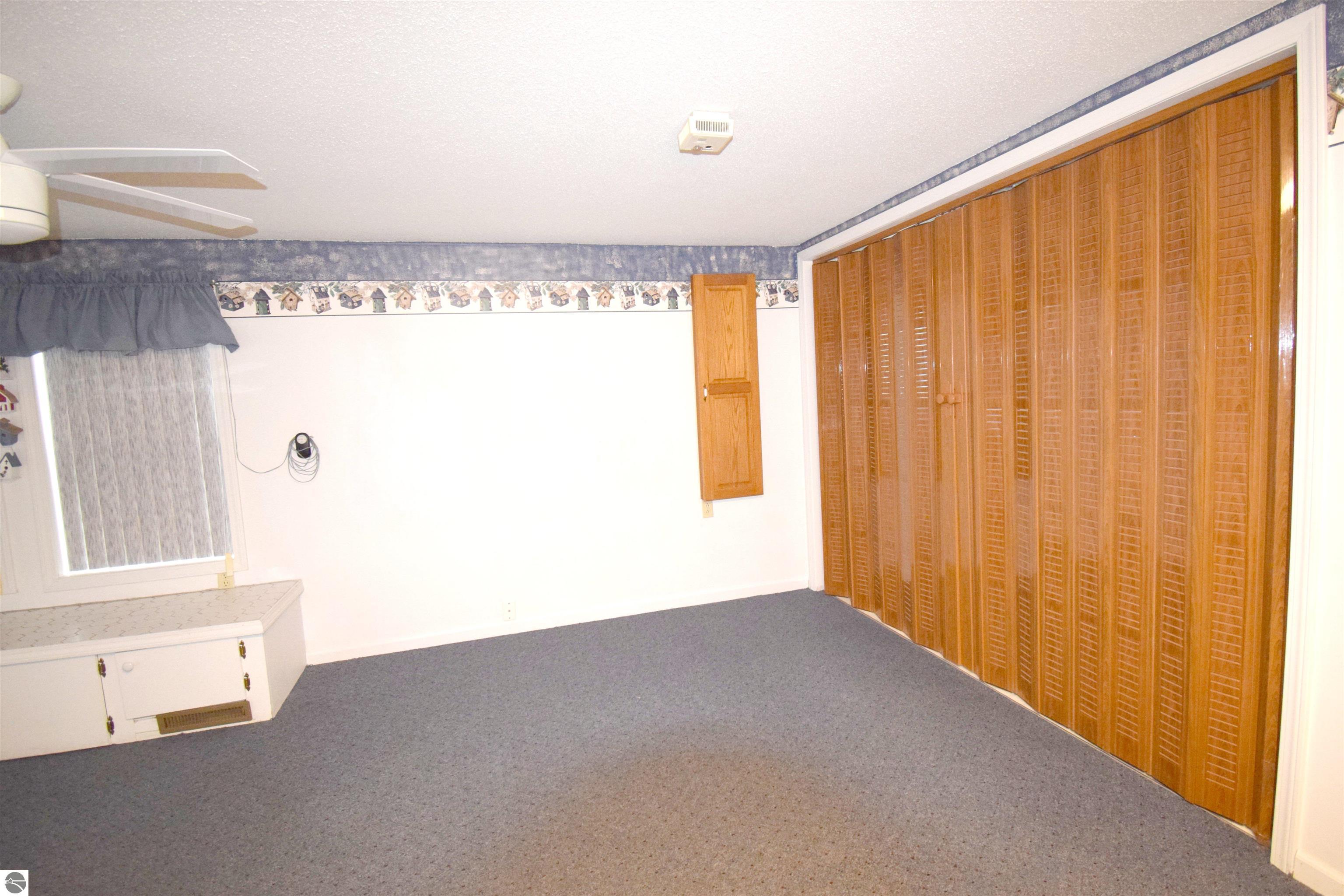 301 John R Street, Clare, MI 48617 — Photo 37