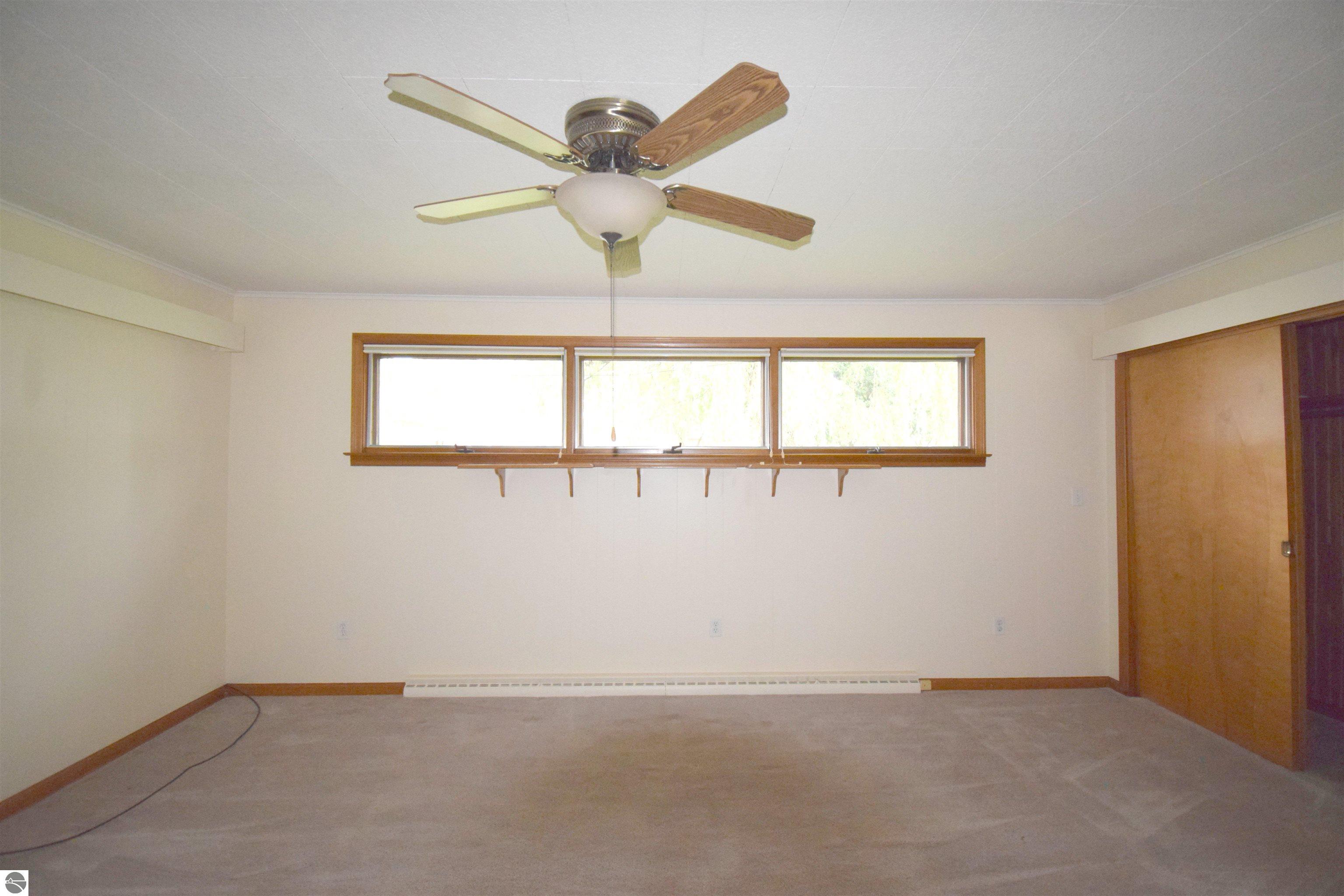 301 John R Street, Clare, MI 48617 — Photo 39