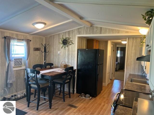 209 S Sterling, Ashley, MI 48806 — Photo 12