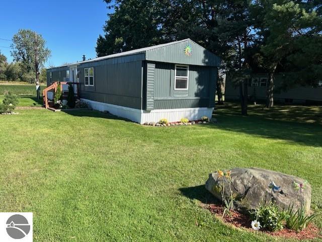 209 S Sterling, Ashley, MI 48806 — Photo 22