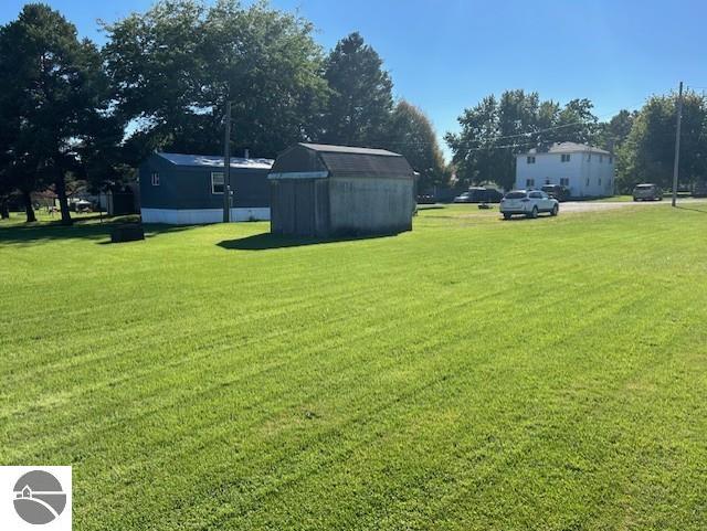 209 S Sterling, Ashley, MI 48806 — Photo 27