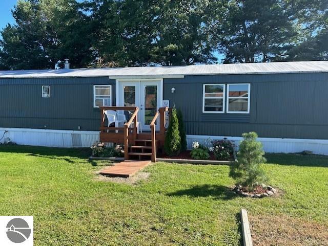 209 S Sterling, Ashley, MI 48806 — Photo 28