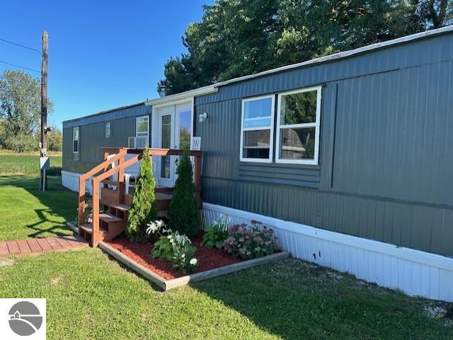209 S Sterling, Ashley, MI 48806 — Photo 29