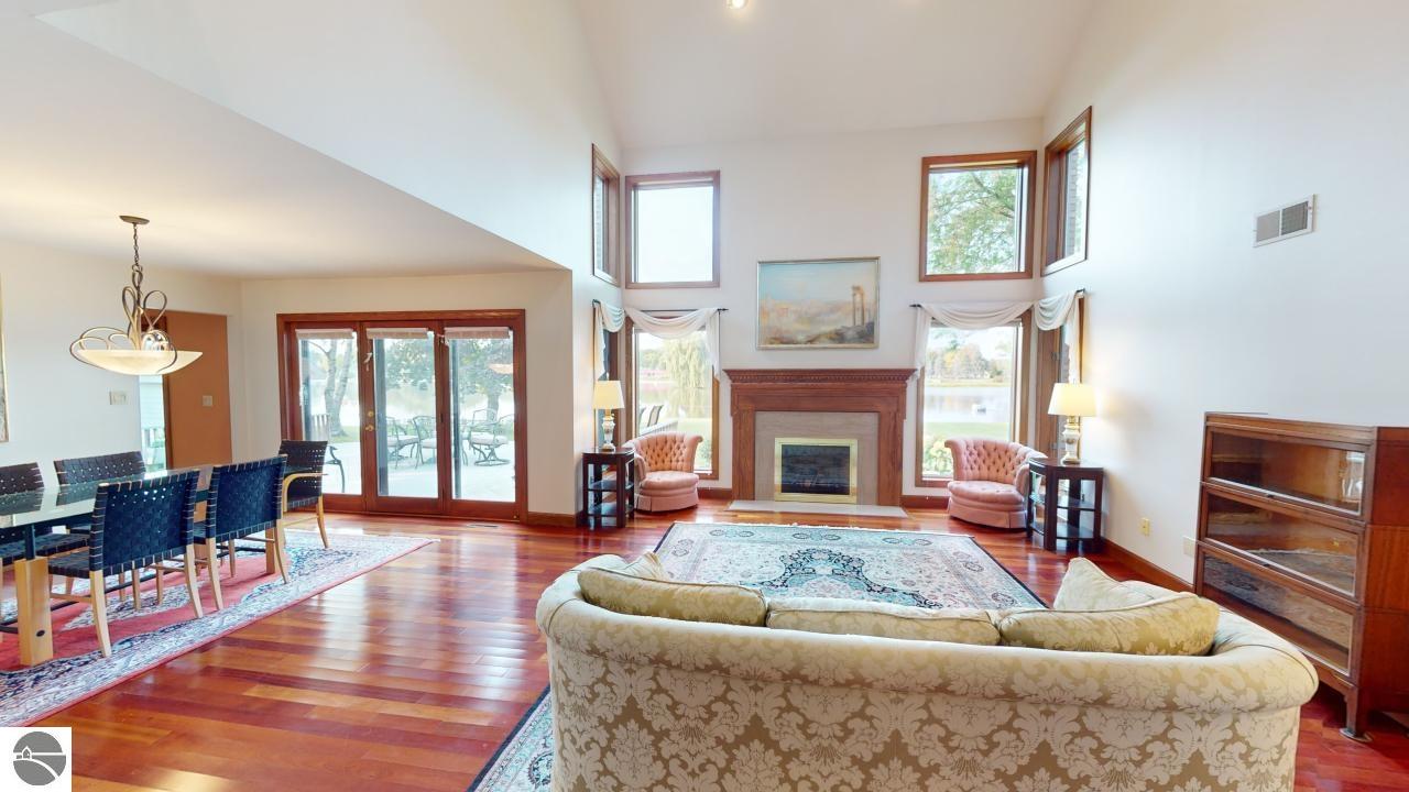 501 Wilcox Parkway, Clare, MI 48617 — Photo 13