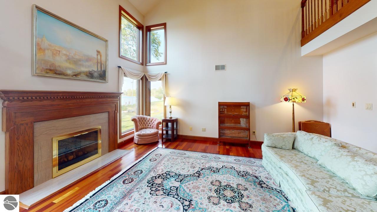 501 Wilcox Parkway, Clare, MI 48617 — Photo 15