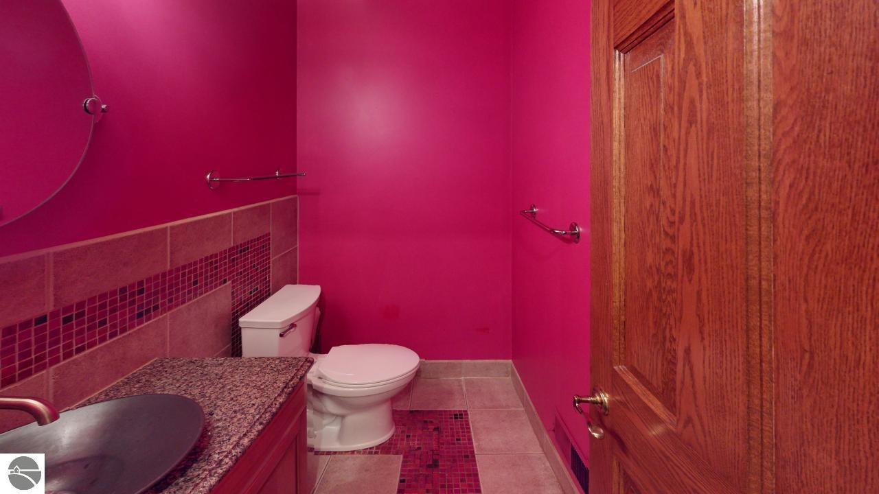 501 Wilcox Parkway, Clare, MI 48617 — Photo 38