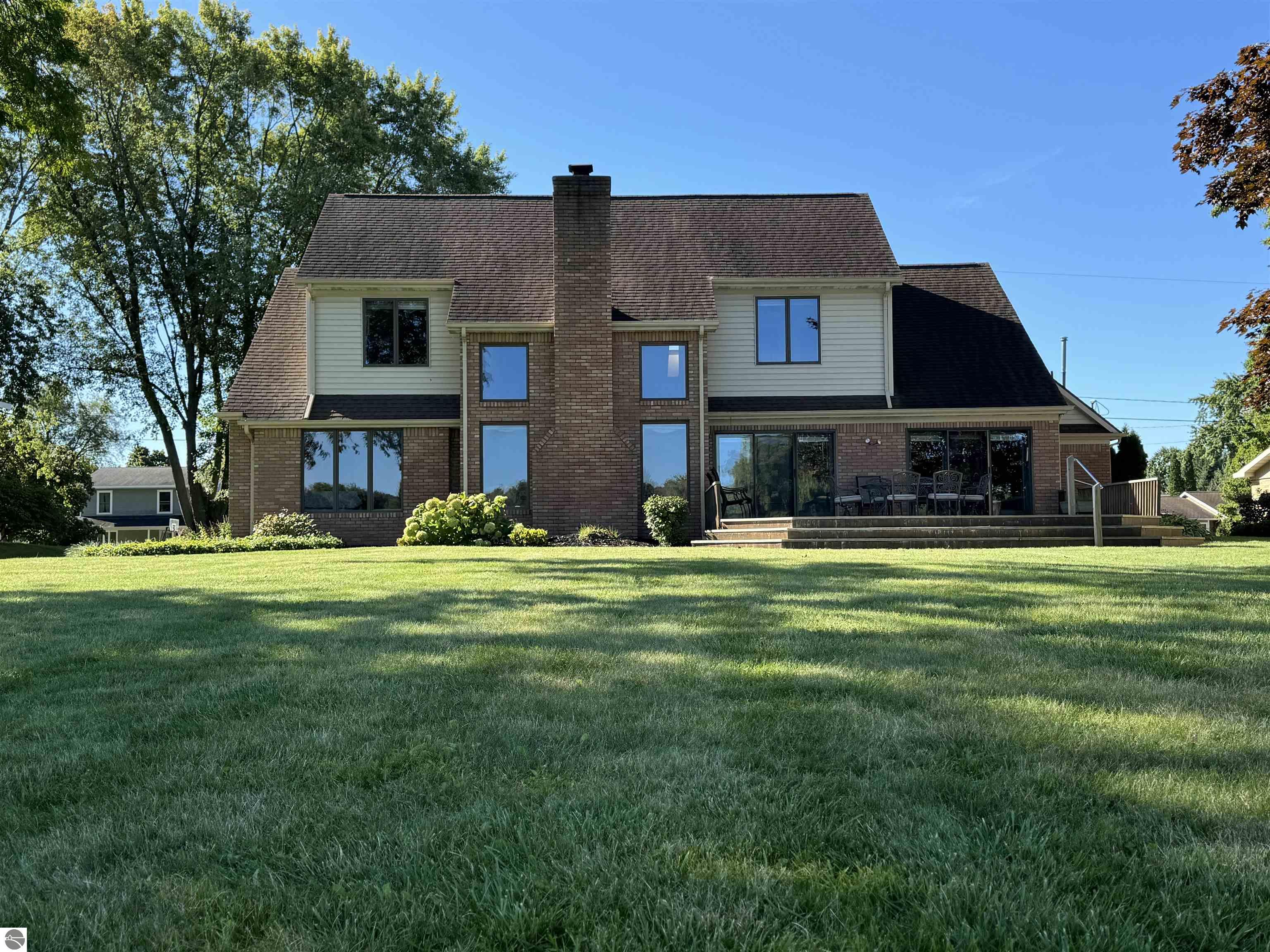 501 Wilcox Parkway, Clare, MI 48617 — Photo 6