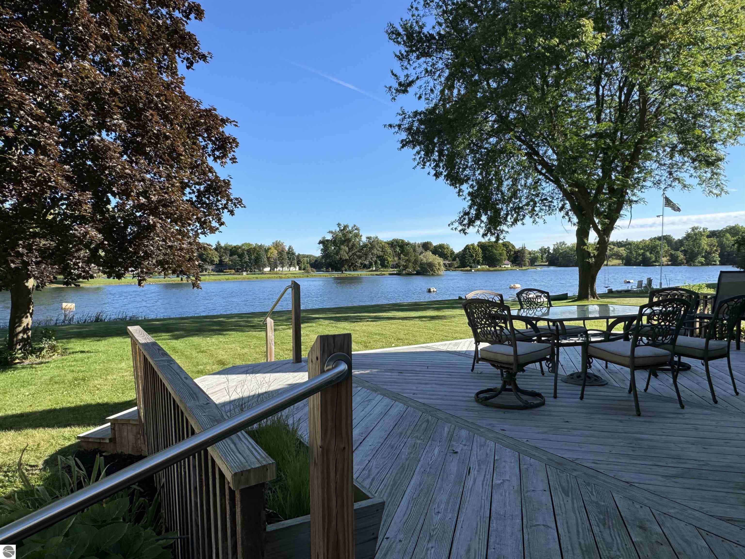 501 Wilcox Parkway, Clare, MI 48617 — Photo 8