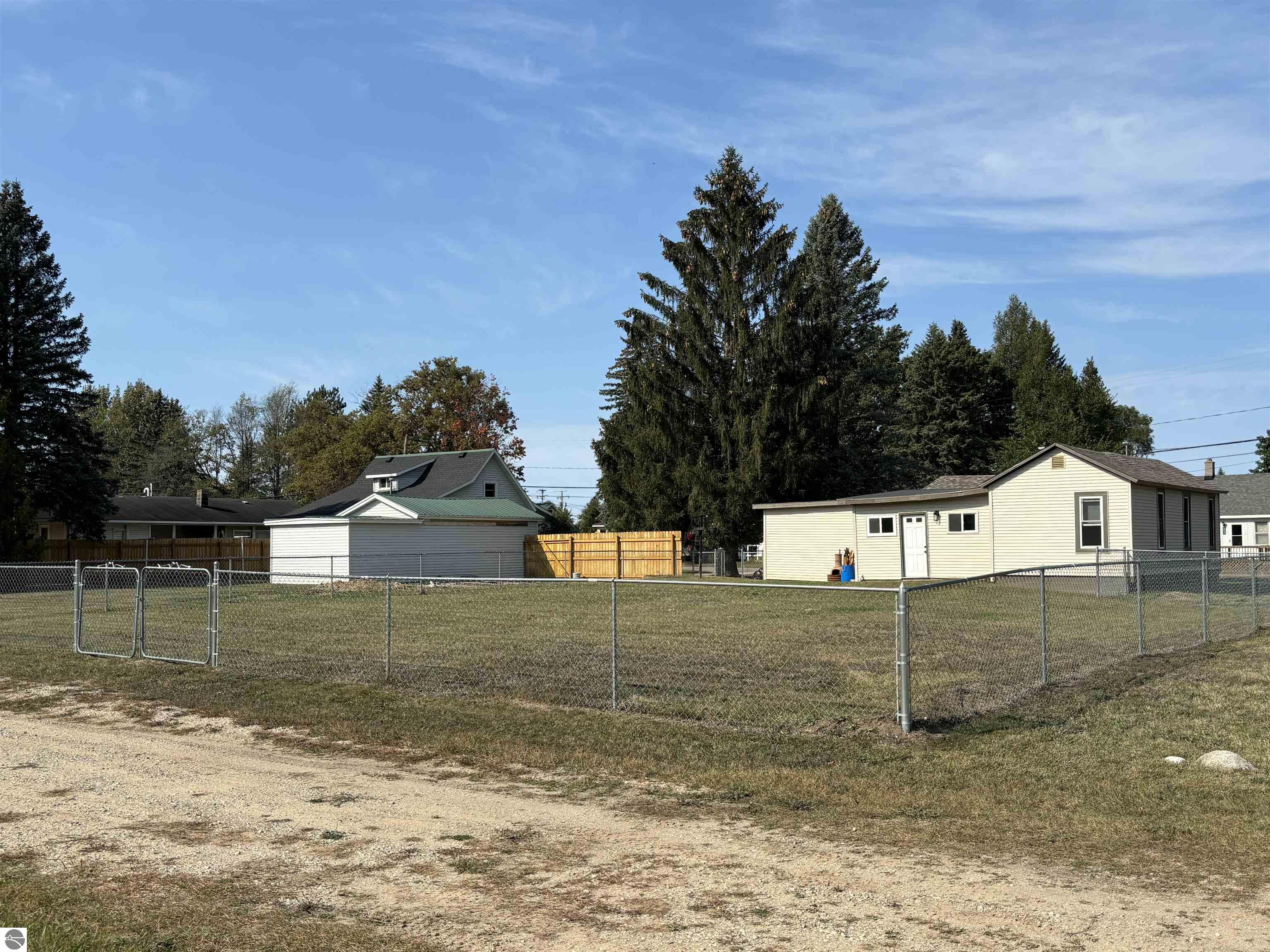 314 E Calhoun, Mancelona, MI 49659 — Photo 14