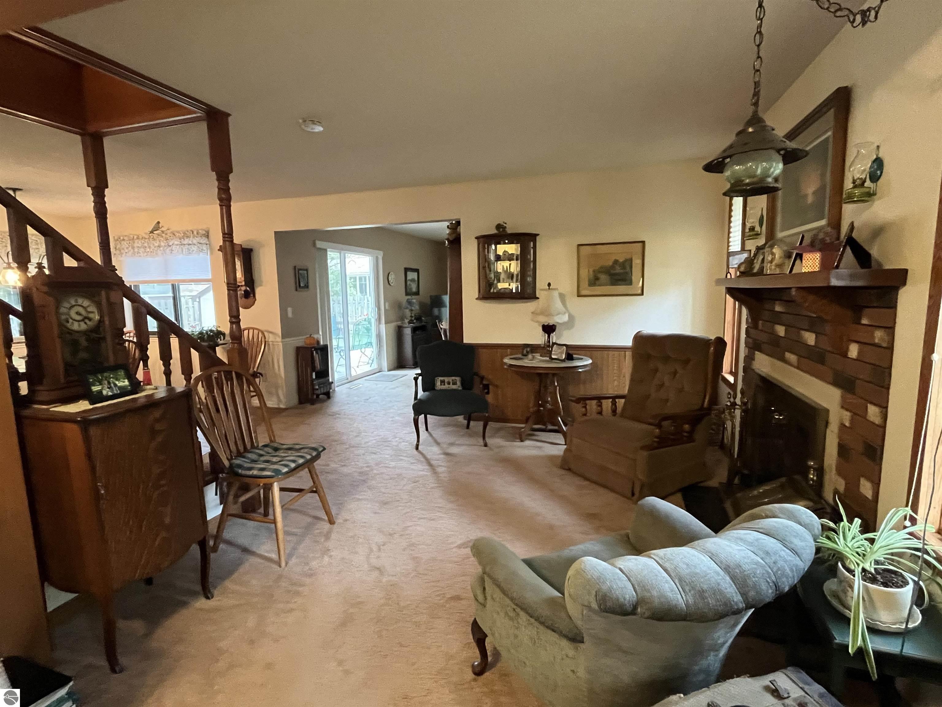 308 Forest Avenue, Clare, MI 48617 — Photo 14