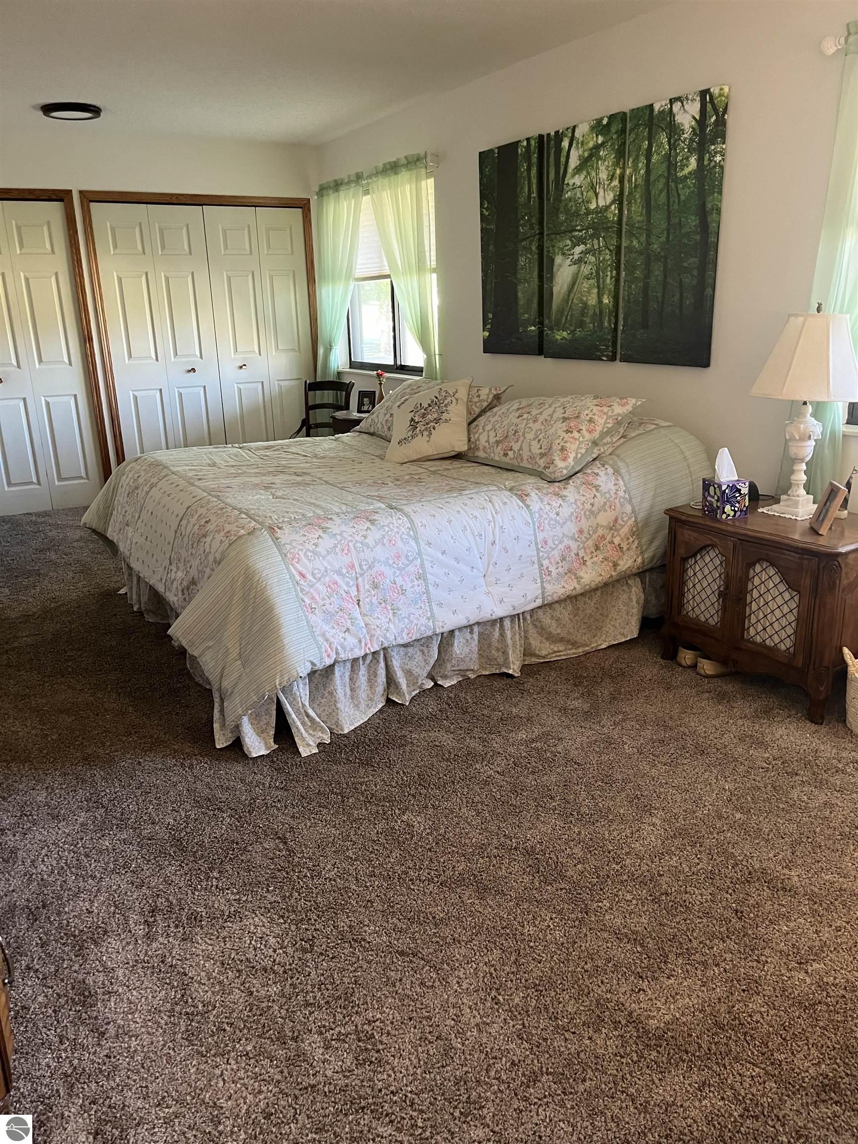 308 Forest Avenue, Clare, MI 48617 — Photo 21
