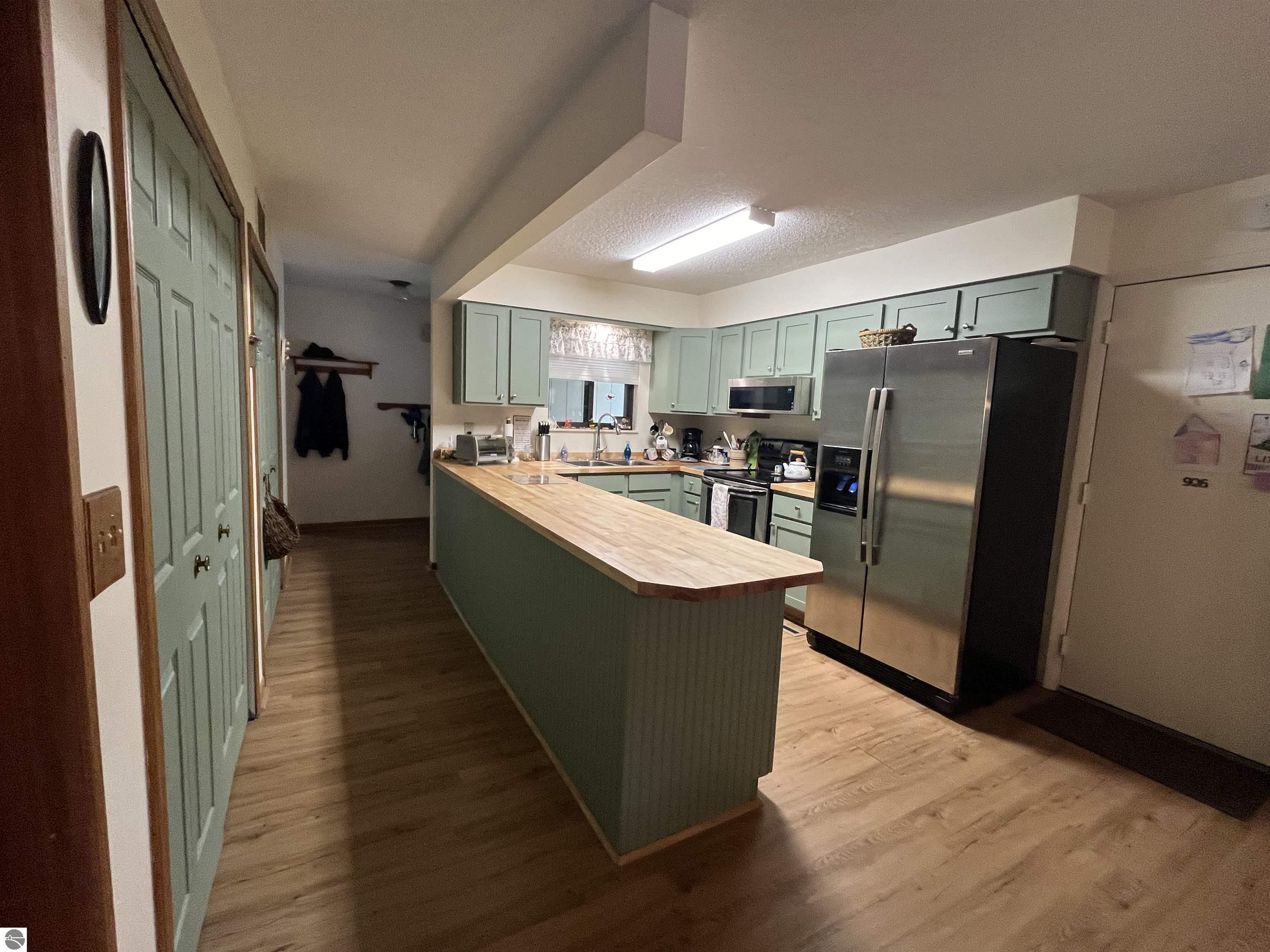 308 Forest Avenue, Clare, MI 48617 — Photo 9