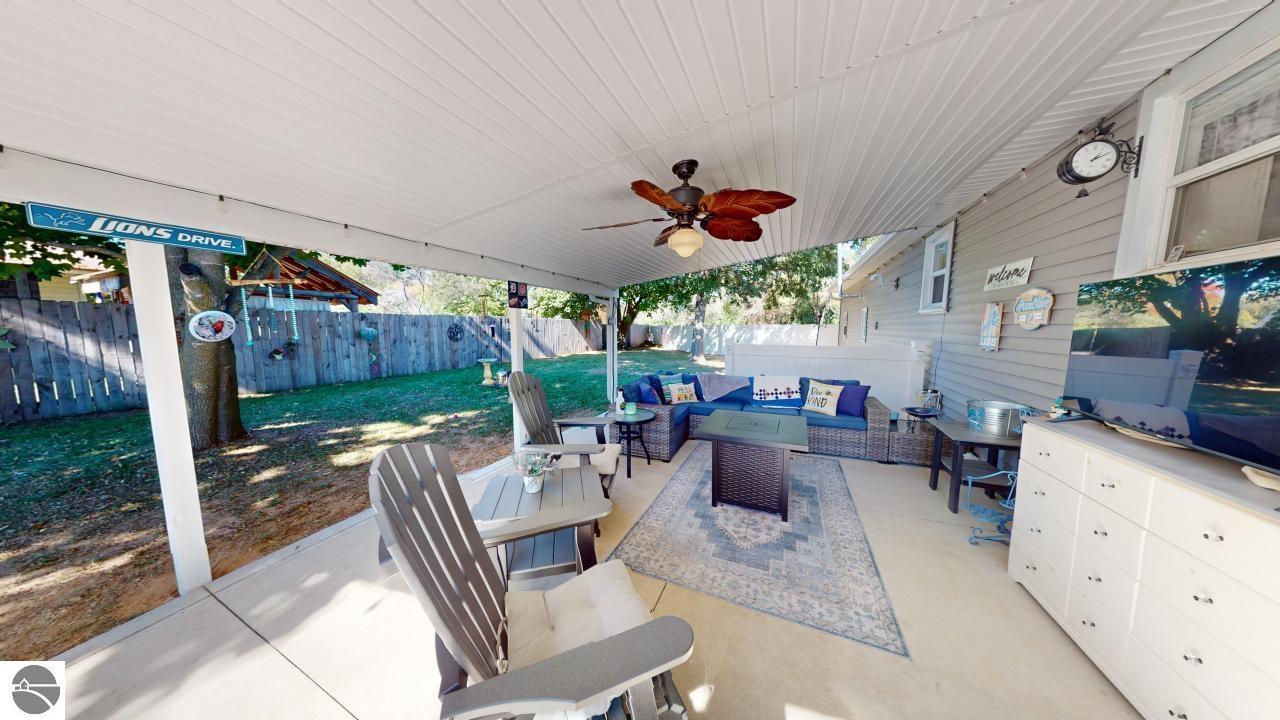 512 Manee Street, Clare, MI 48617 — Photo 21