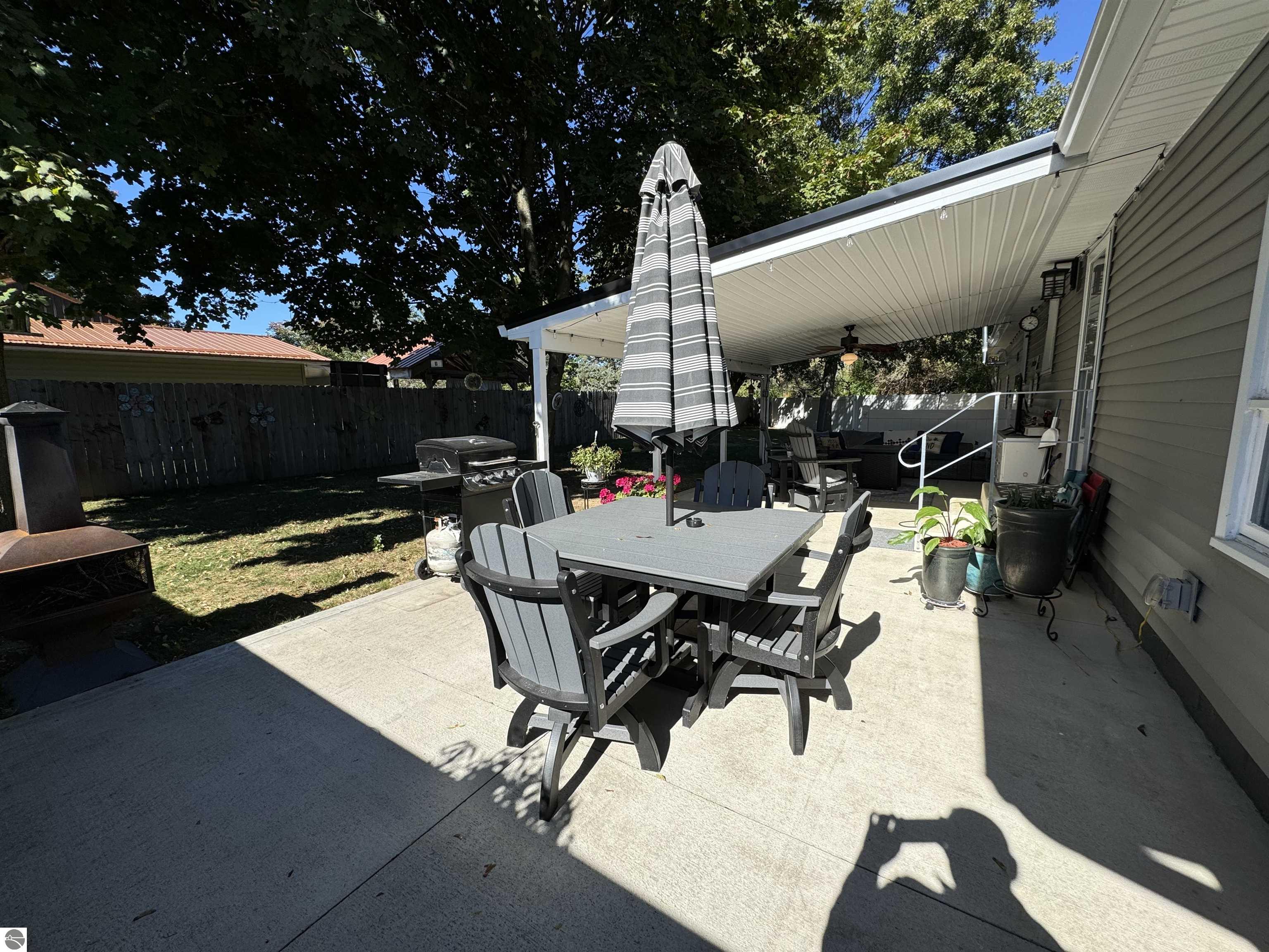 512 Manee Street, Clare, MI 48617 — Photo 26