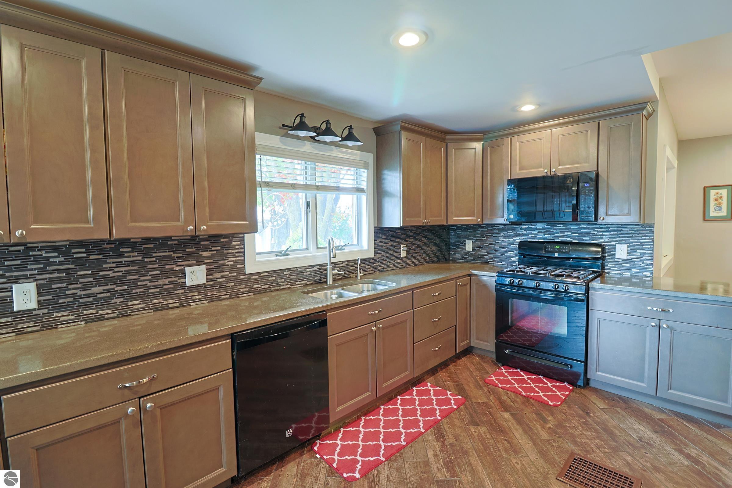 4077 N Mission, Rosebush, MI 48878 — Photo 5
