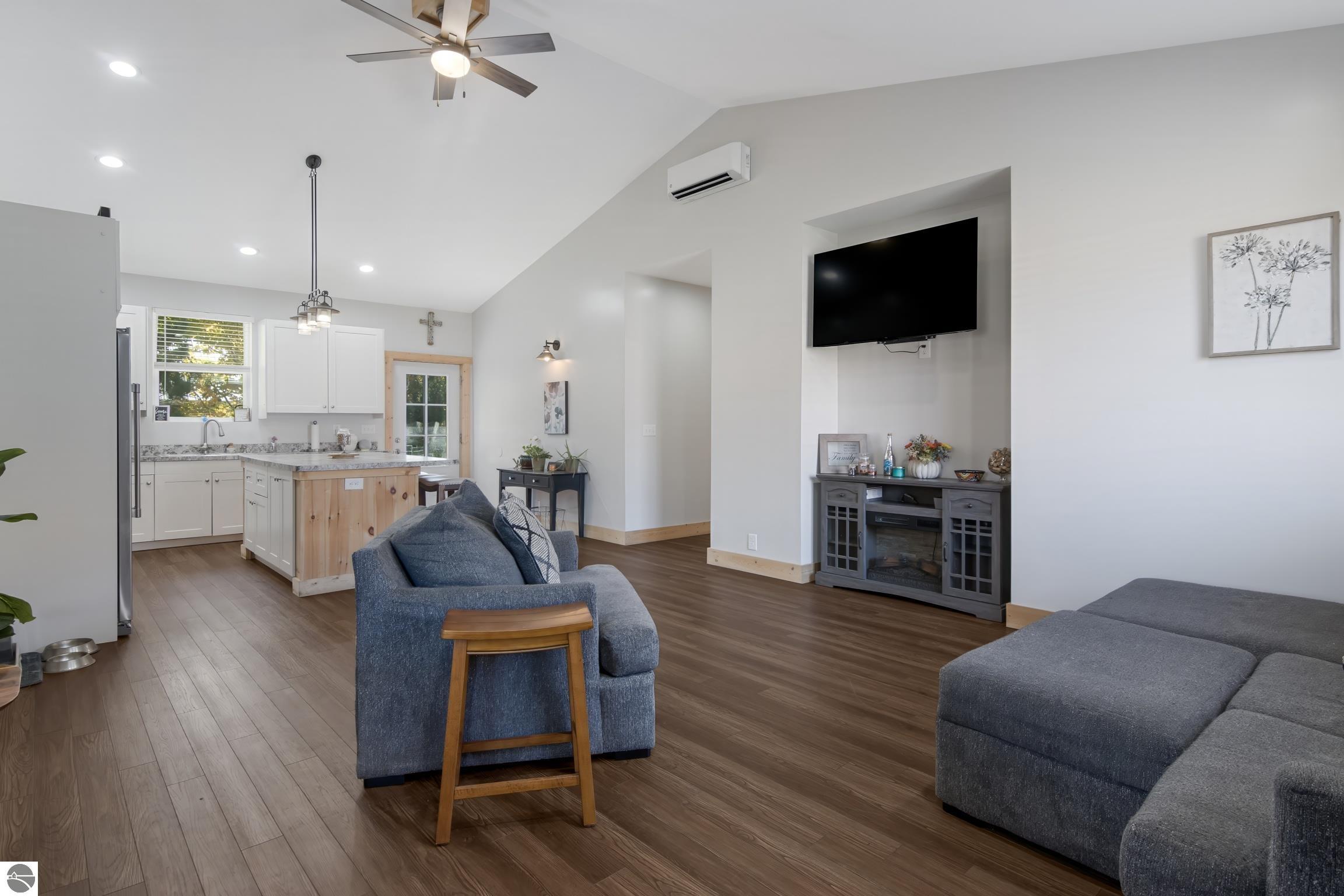 284 Cayo Drive, Buckley, MI 49620 — Photo 5