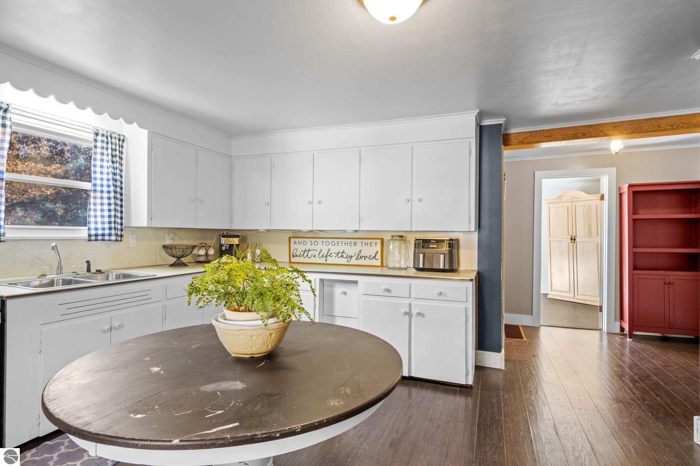 125 E Front Street, Fife Lake, MI 49633 — Photo 11