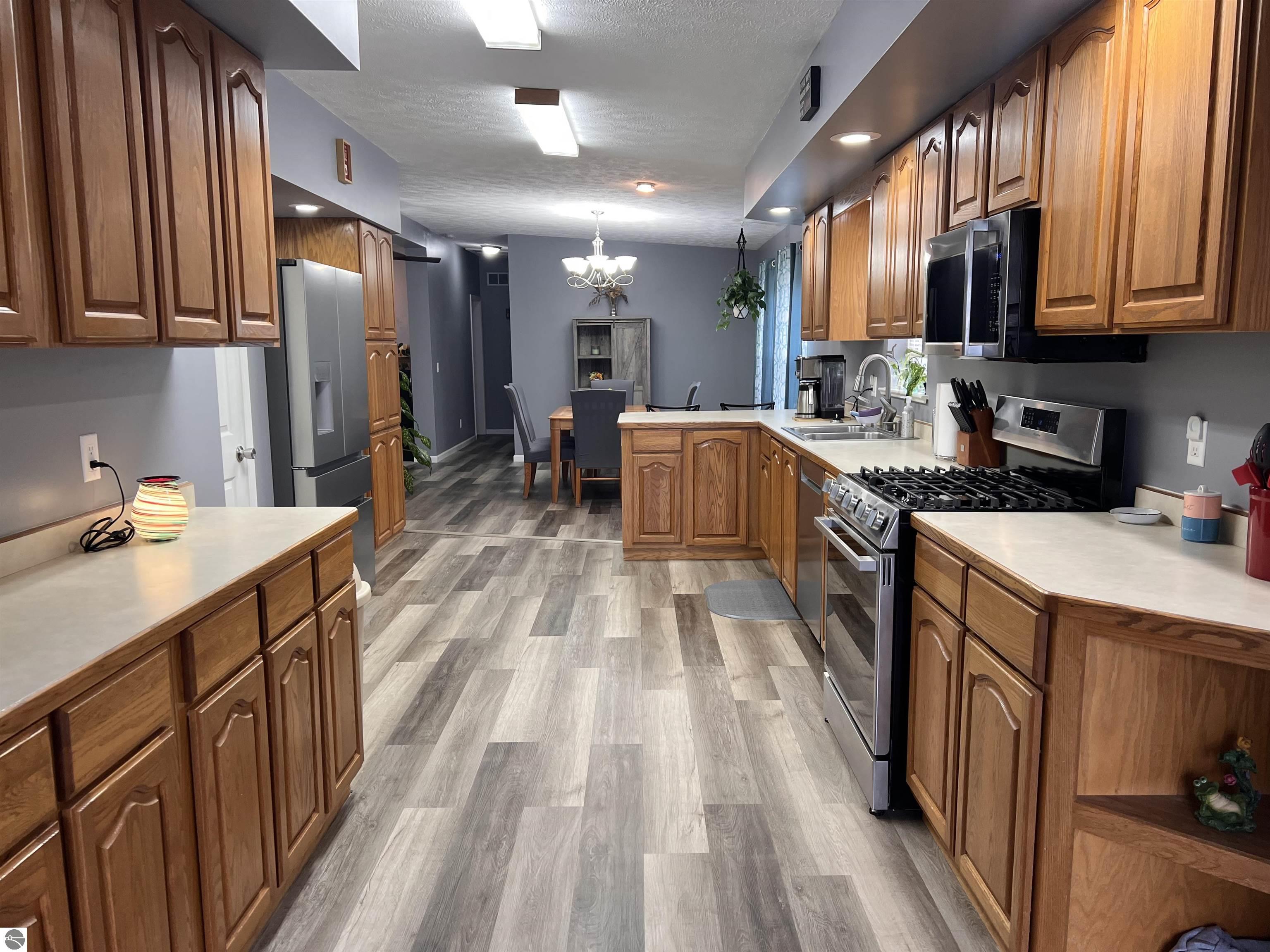 1028 Bundy Drive, Lake Isabella, MI 48893 — front exterior