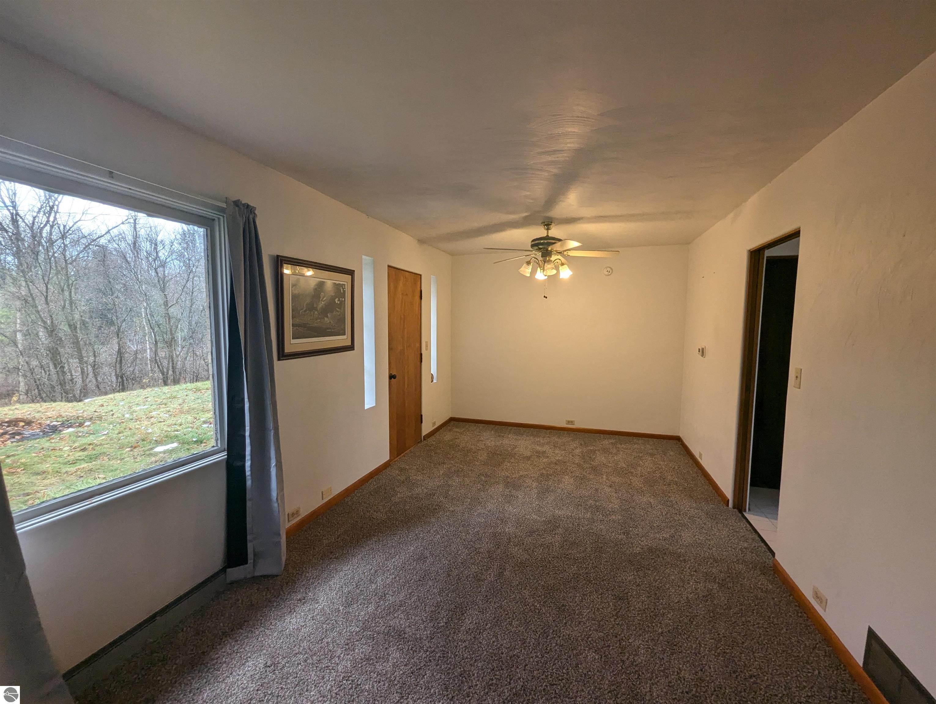 75 W Saginaw Road, Sanford, MI 48657 — Photo 13
