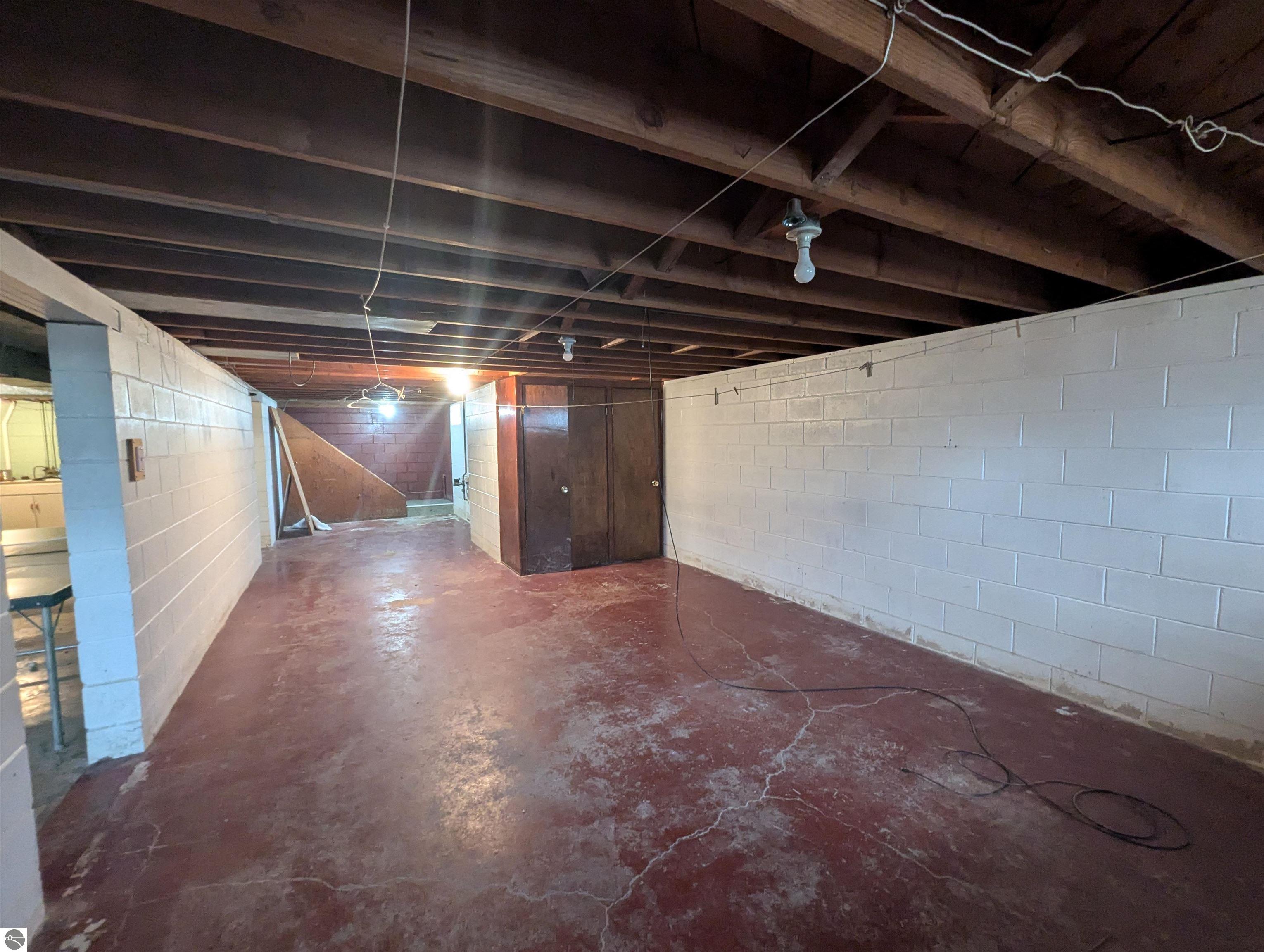 75 W Saginaw Road, Sanford, MI 48657 — Photo 29